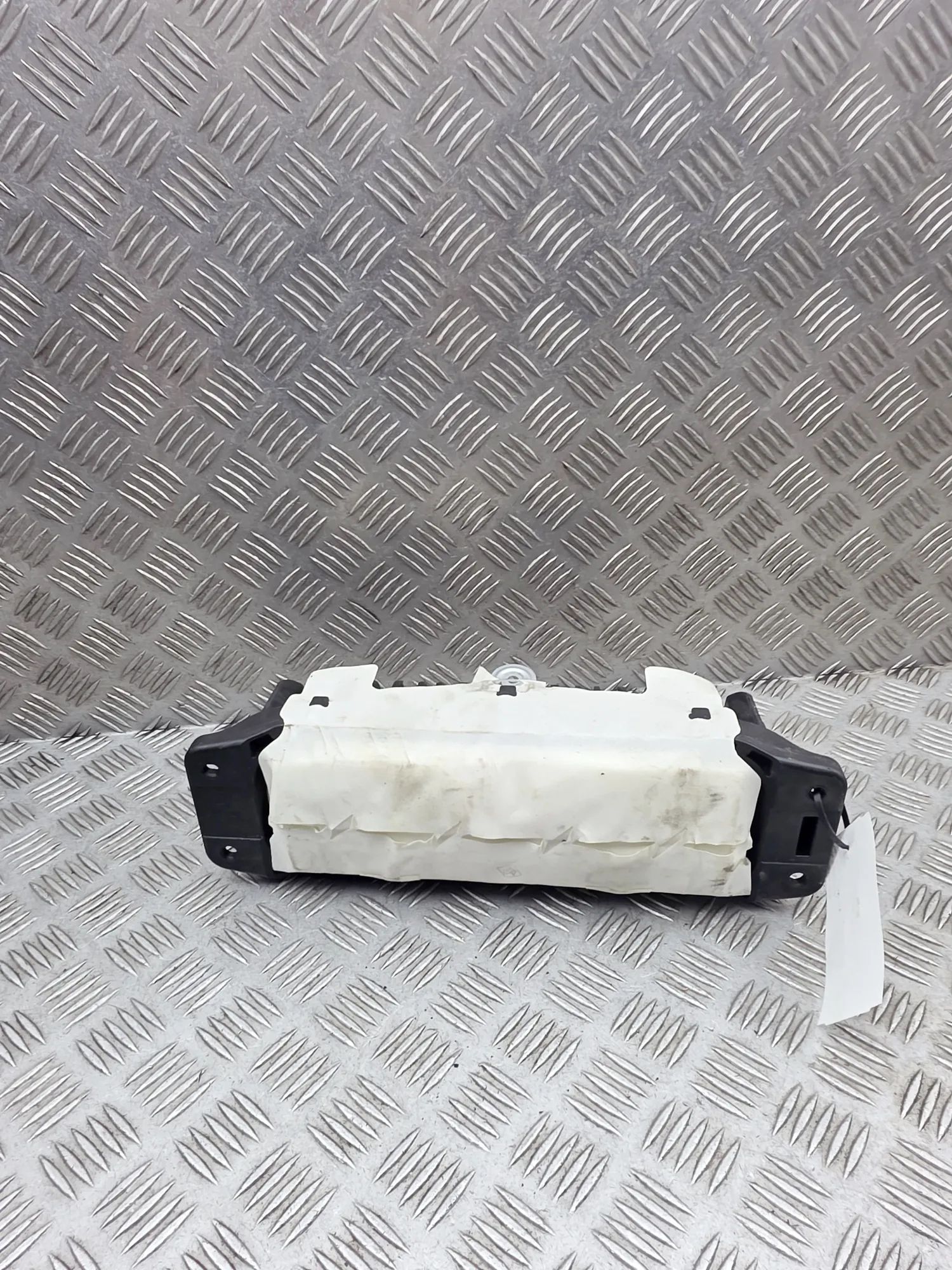 Mercedes-Benz A (W176) Dashboard Safety Bag SRS A2228600202 Dashboard Safety Bag SRS MERCEDES-B...