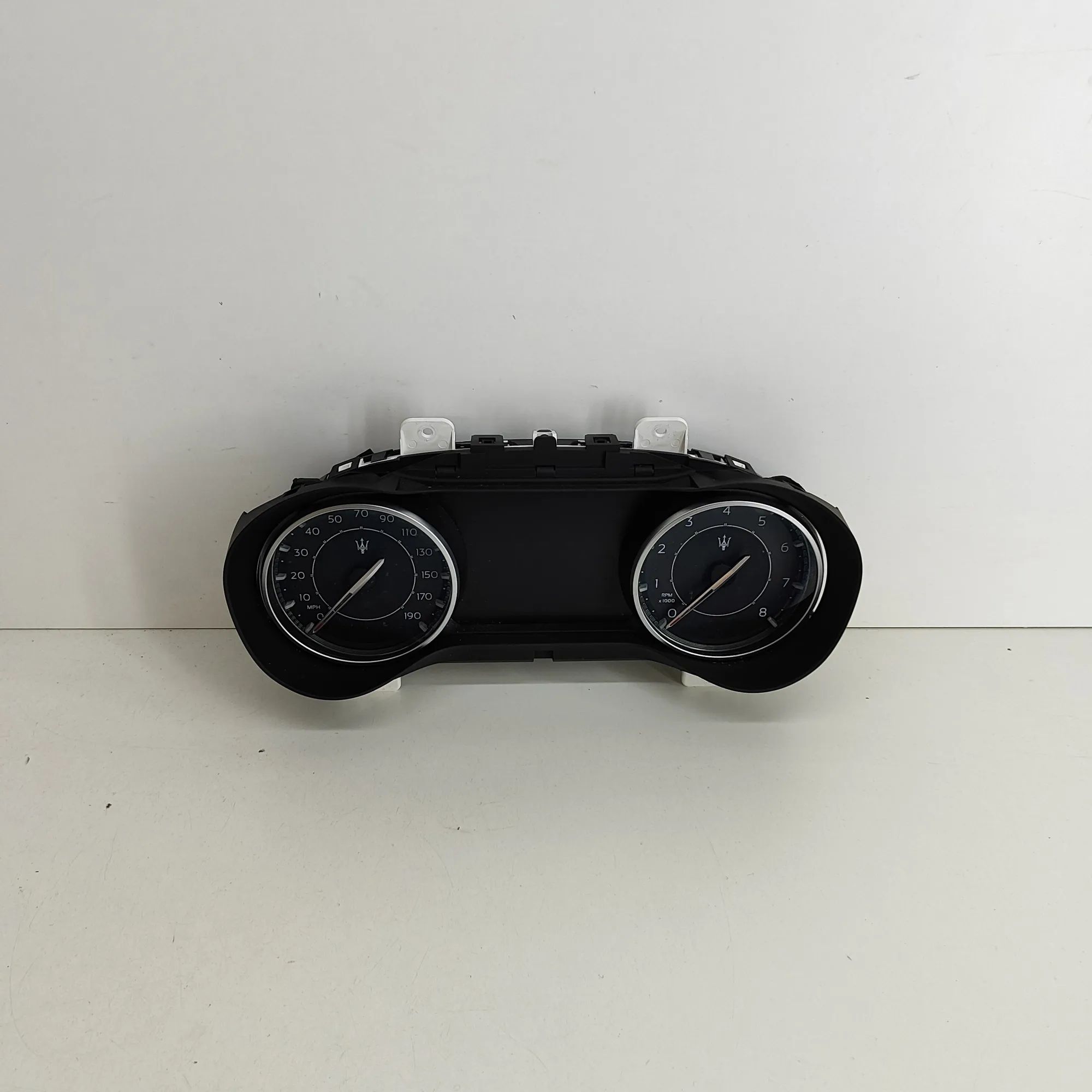 Maserati Ghibli Instrument Cluster Speedometer 670221146 Instrument Cluster Speedometer MASERA...