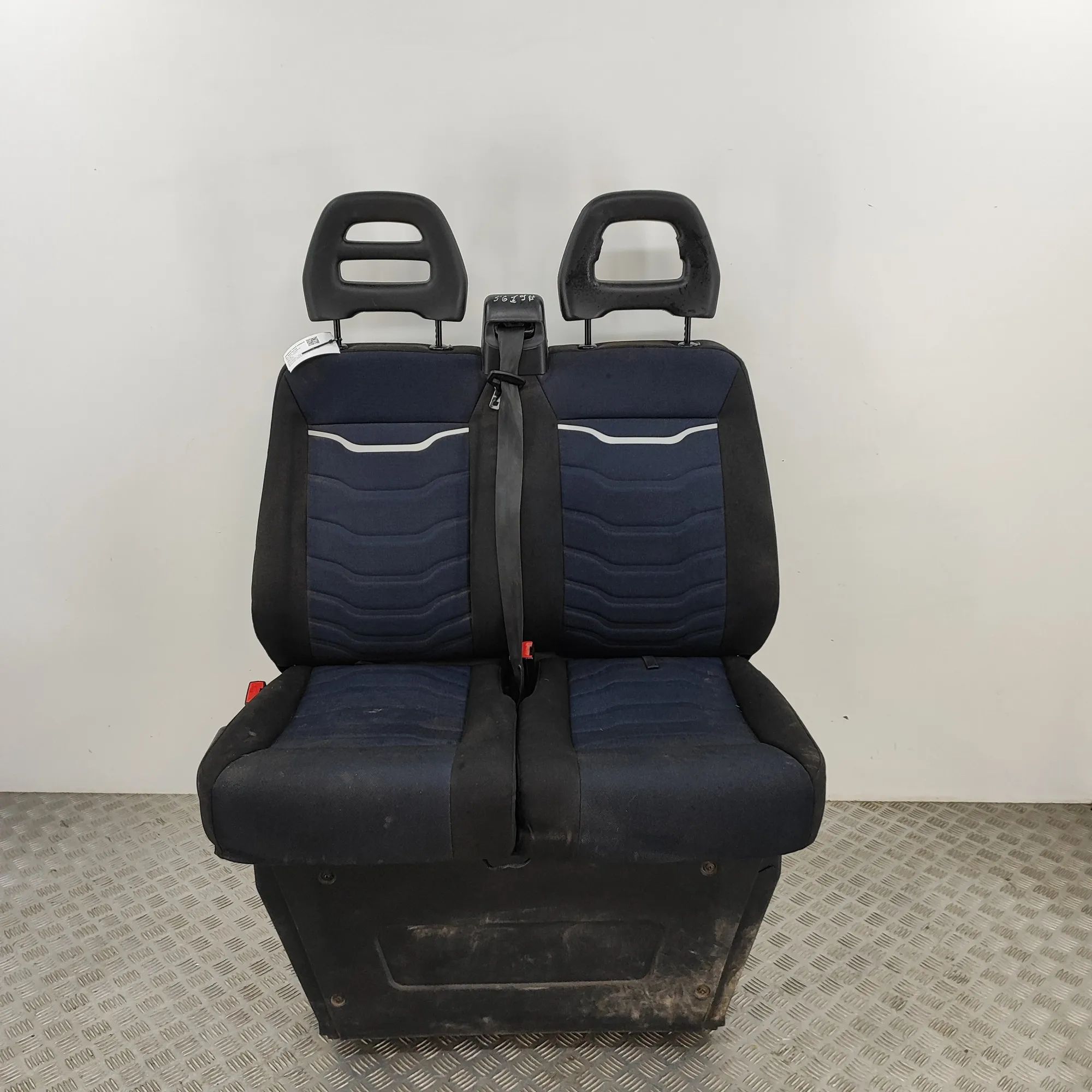 Iveco Daily Front Left Seat 5802813808 Front Left Seat IVECO DAILY (VI Flat...