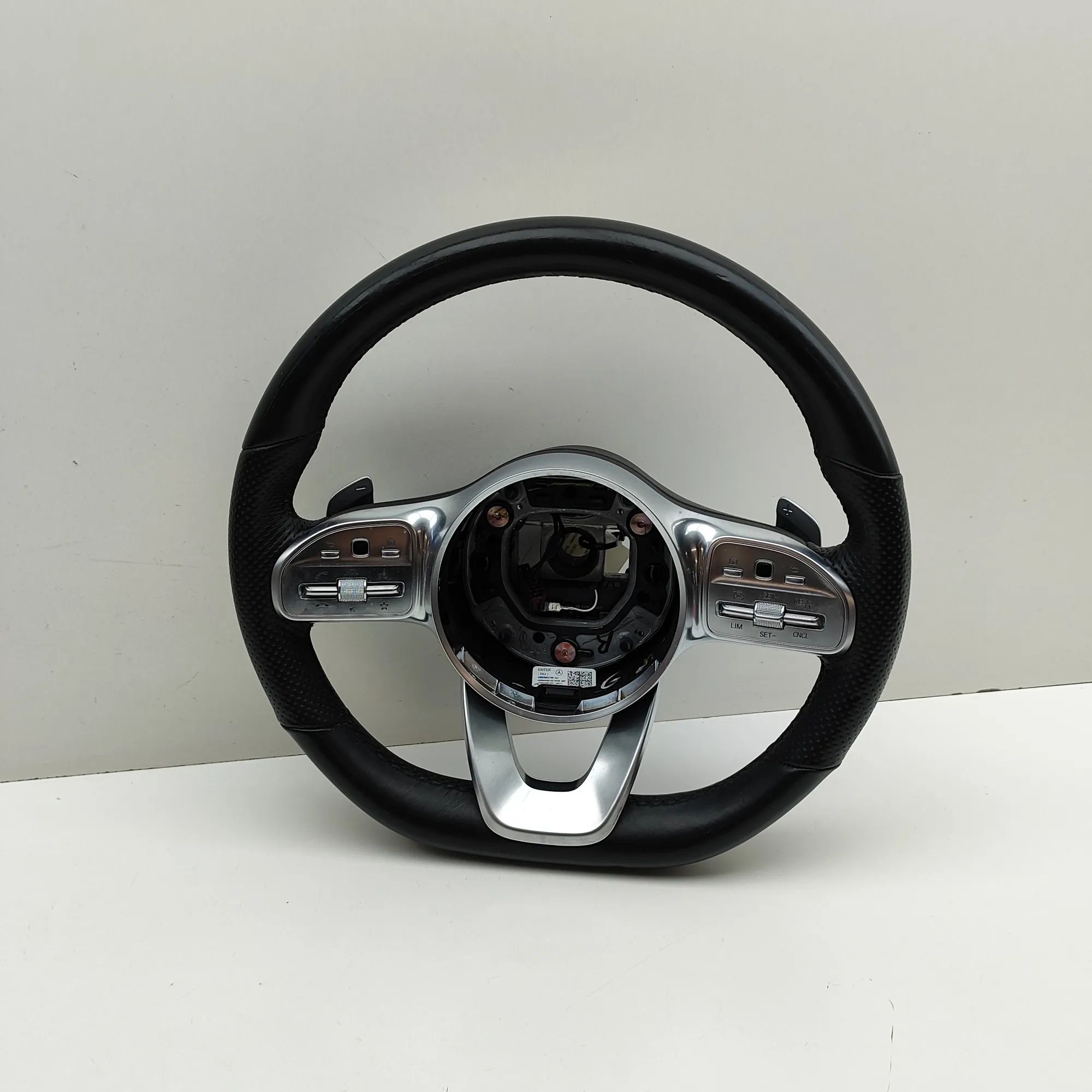 Mercedes-Benz GLE (W167) steering wheel A0004609102, A0050004799 Steering Wheel MERCEDE...