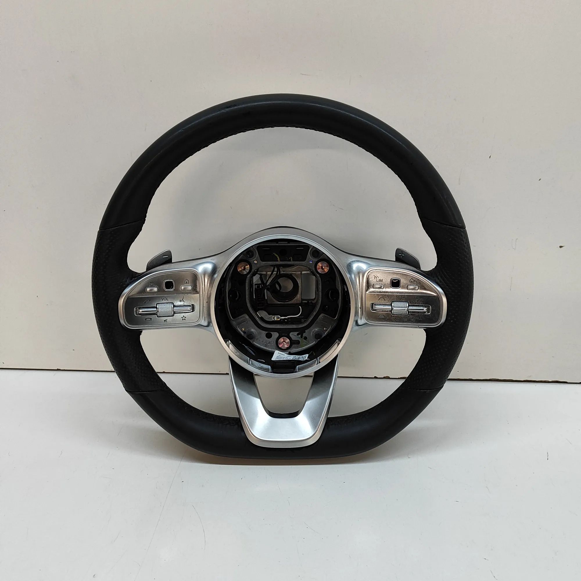 Mercedes-Benz GLE (W167) steering wheel A0004609102, A0050004799 Steering Wheel MERCEDE...