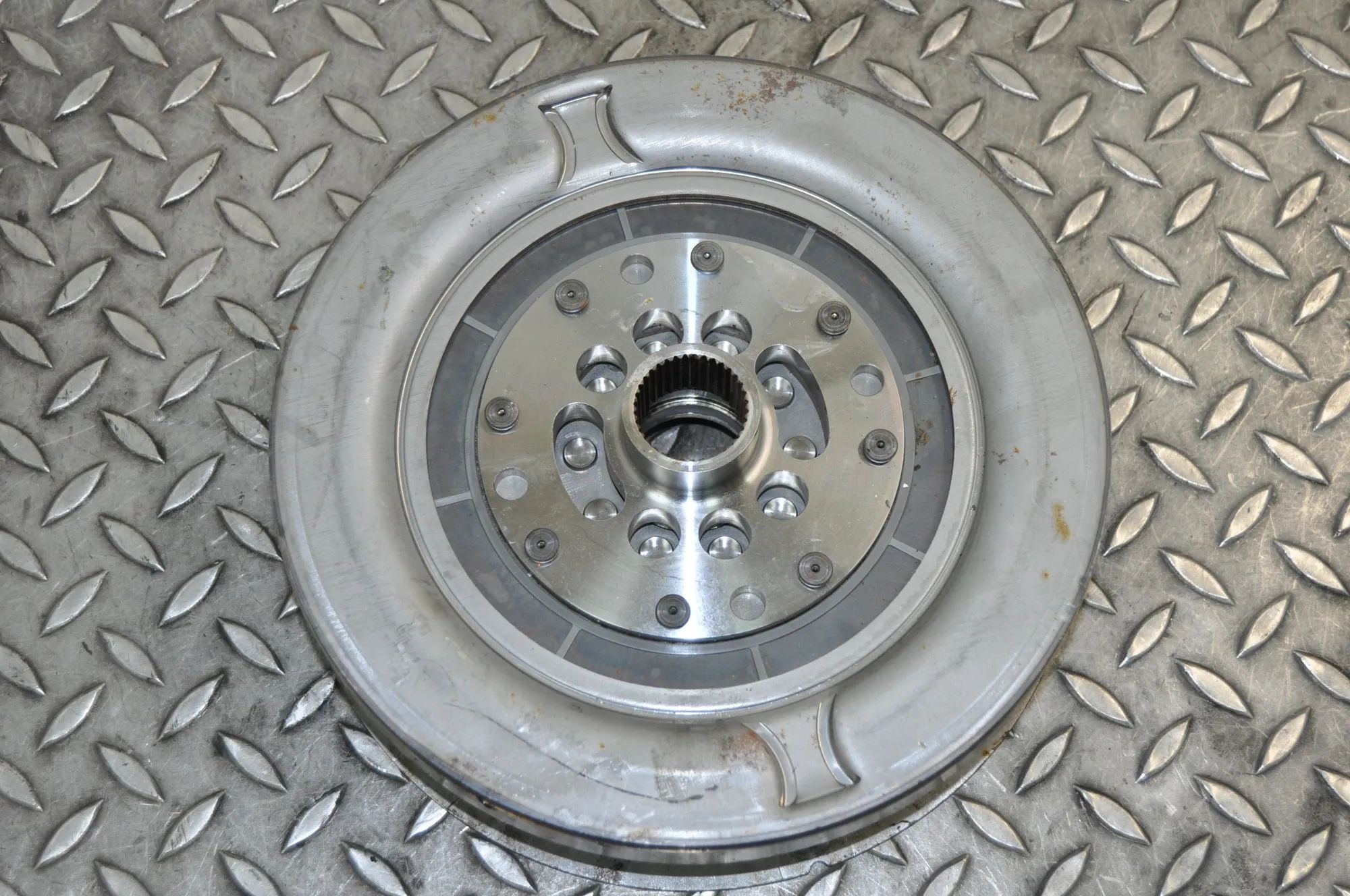 Audi Q7 (4M) Flywheel Disc Automatic 012295000950, 200415102R Flywheel Disc Automati...