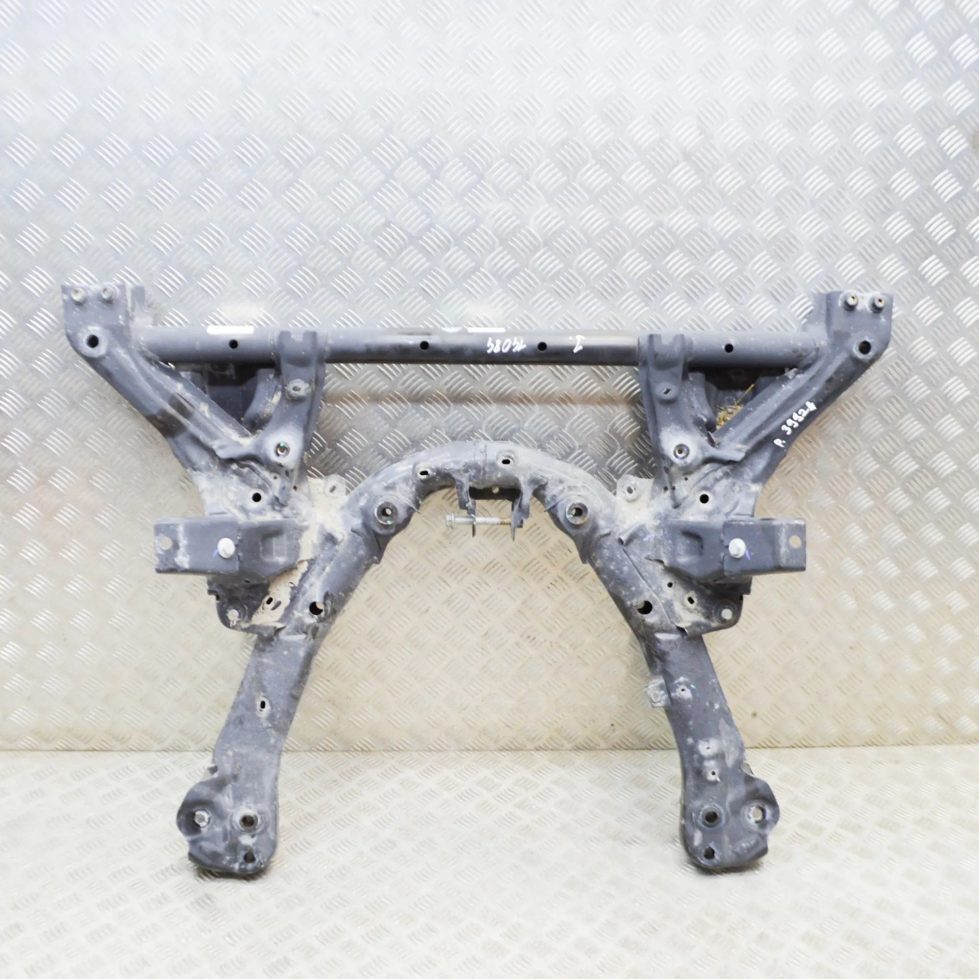 Tesla Model Y Front subframe 1044531-01-B Front Subframe TESLA MODEL Y (2019...