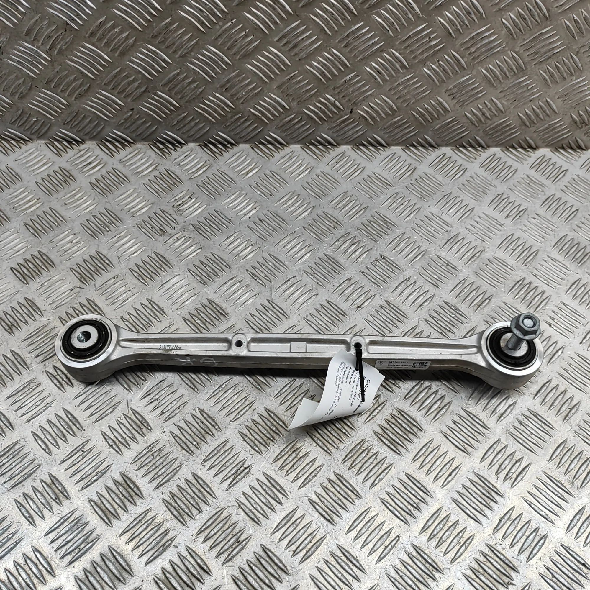 Porsche 911 (992) Rear Left Control Arm 9GT.505.223.B, 9GT505223B Rear Left Control Arm...