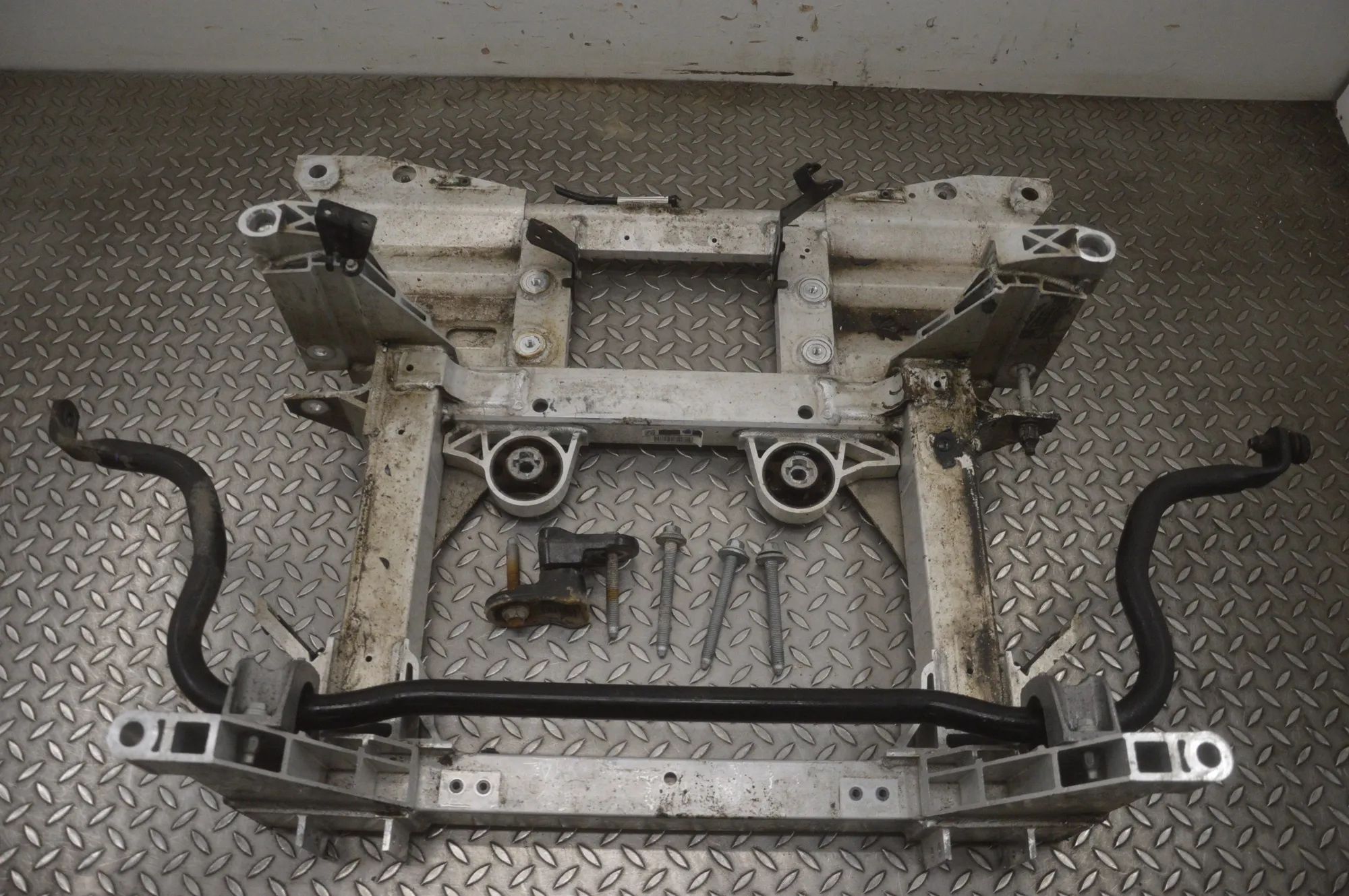 Jaguar I-Pace Front subframe J9D3-5C145-AE, J9D3-5482-BA Front Subframe JAGU...