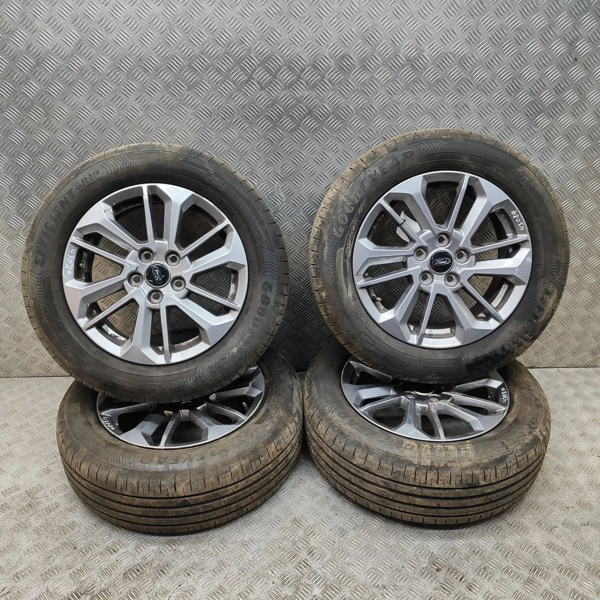 Ford Focus Alloy Wheel Set