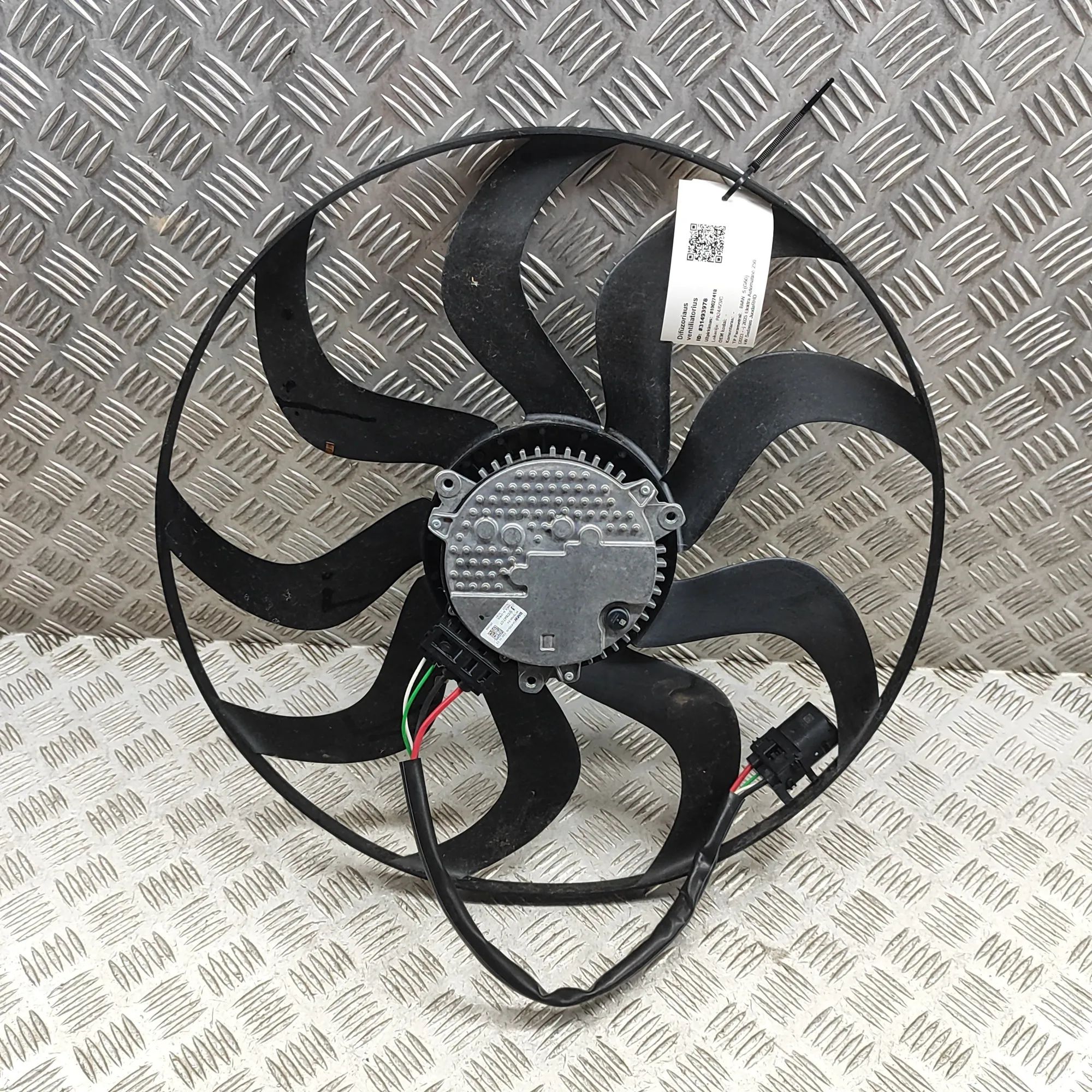 BMW 5 / i5 (G60 / G61) Engine Cooling Fan 5001847-07, 5A197B5 Engine Cooling Fan BMW 5 SE...