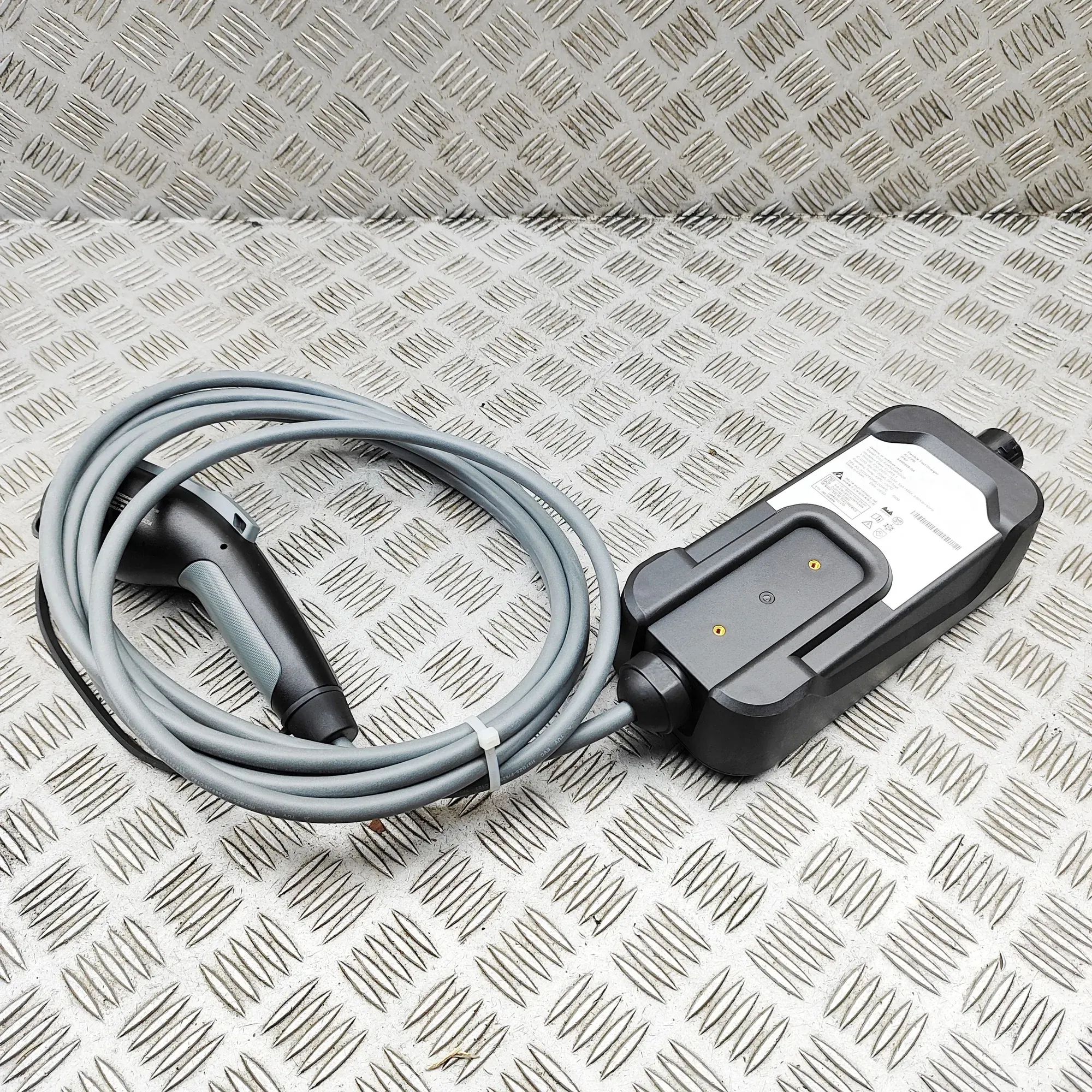 BMW X5 (G05) Battery Charging Cable 8490508 Battery Charging Cable BMW X5 (G05) (20...