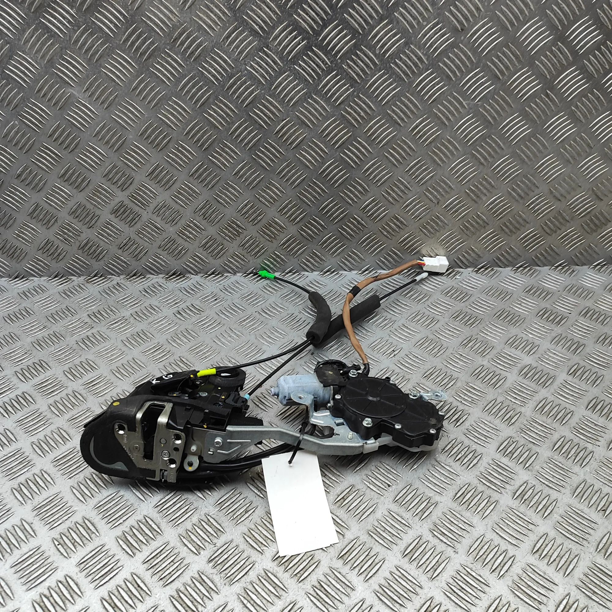 Lexus LS Rear Left Door Lock