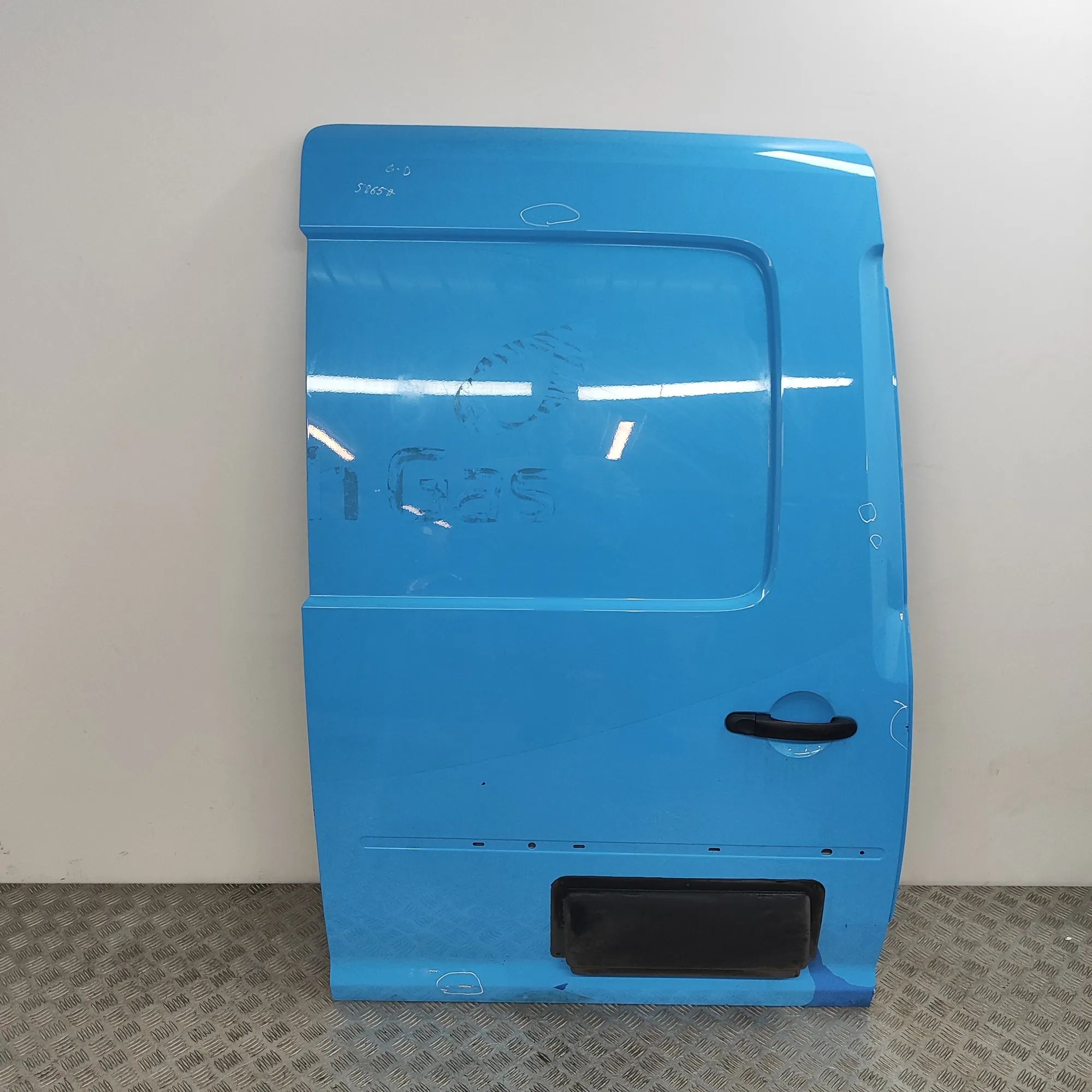 Volkswagen Caddy (2K) Right Side Sliding Door 2K3843108B Right Side Sliding Door VW CADDY (IV...