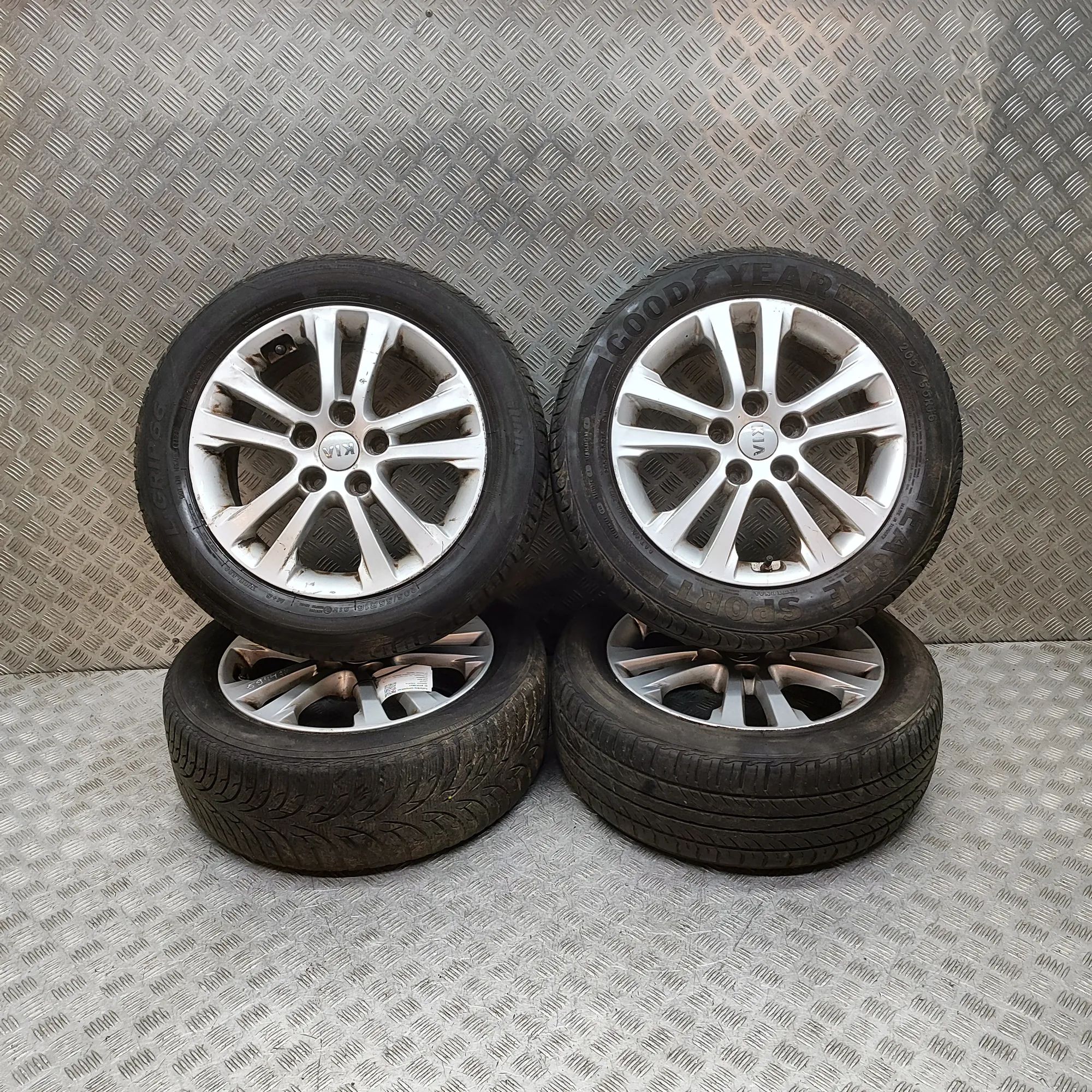 Kia ceed (JD) Alloy Wheel Set 52910-A2270 Alloy Wheel Set KIA PRO (CEE´D JD) ...