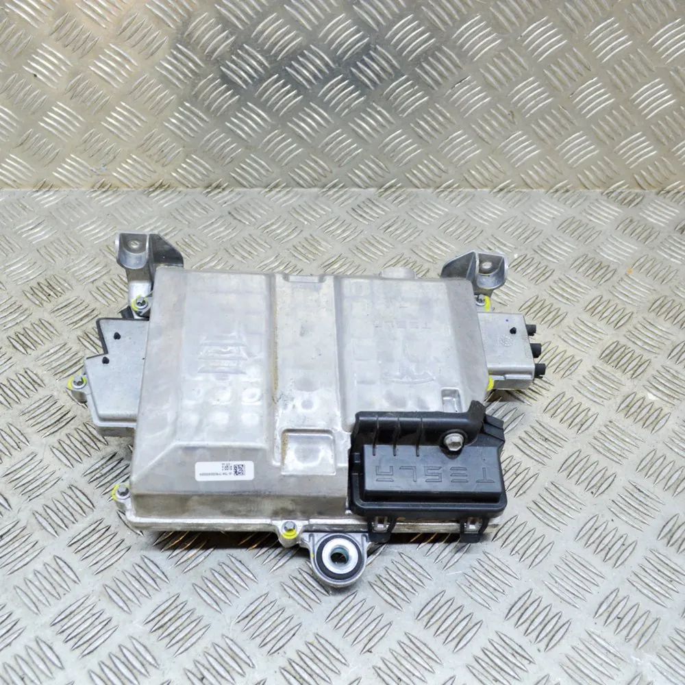 Tesla Model 3 Air Suspension Control Unit 1100334-00-E Air Suspension Control Unit TESLA ...