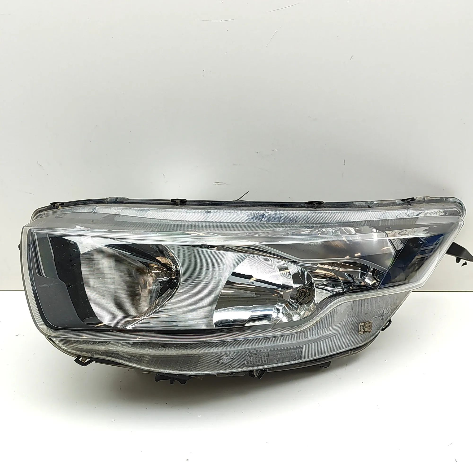 Iveco Daily Front Left Headlight 5802476872 Front Left Headlight IVECO DAILY (VI...