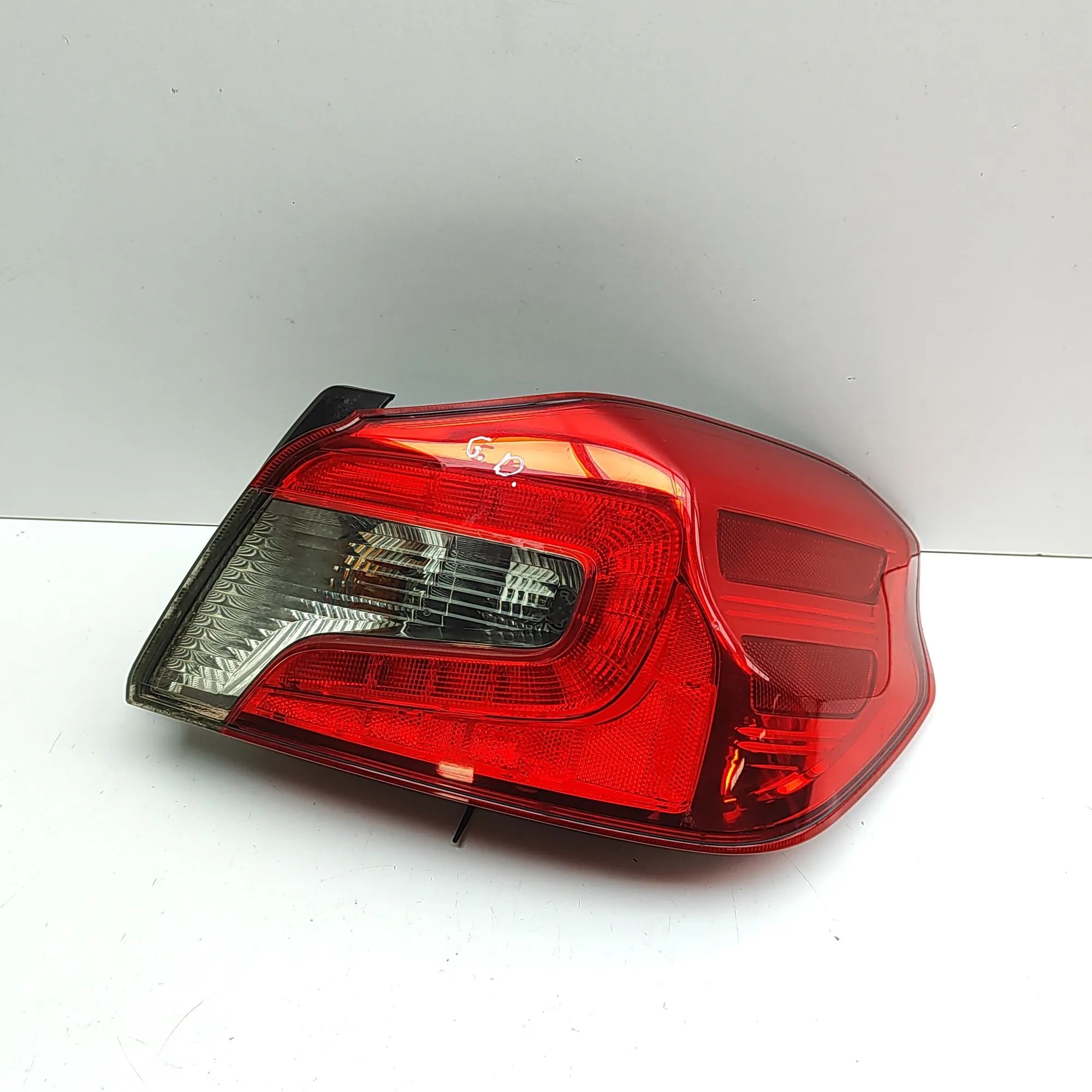 Subaru WRX STI Rear Right Tail Light 84201-VA000 Rear Right Tail Light SUBARU WRX (S...