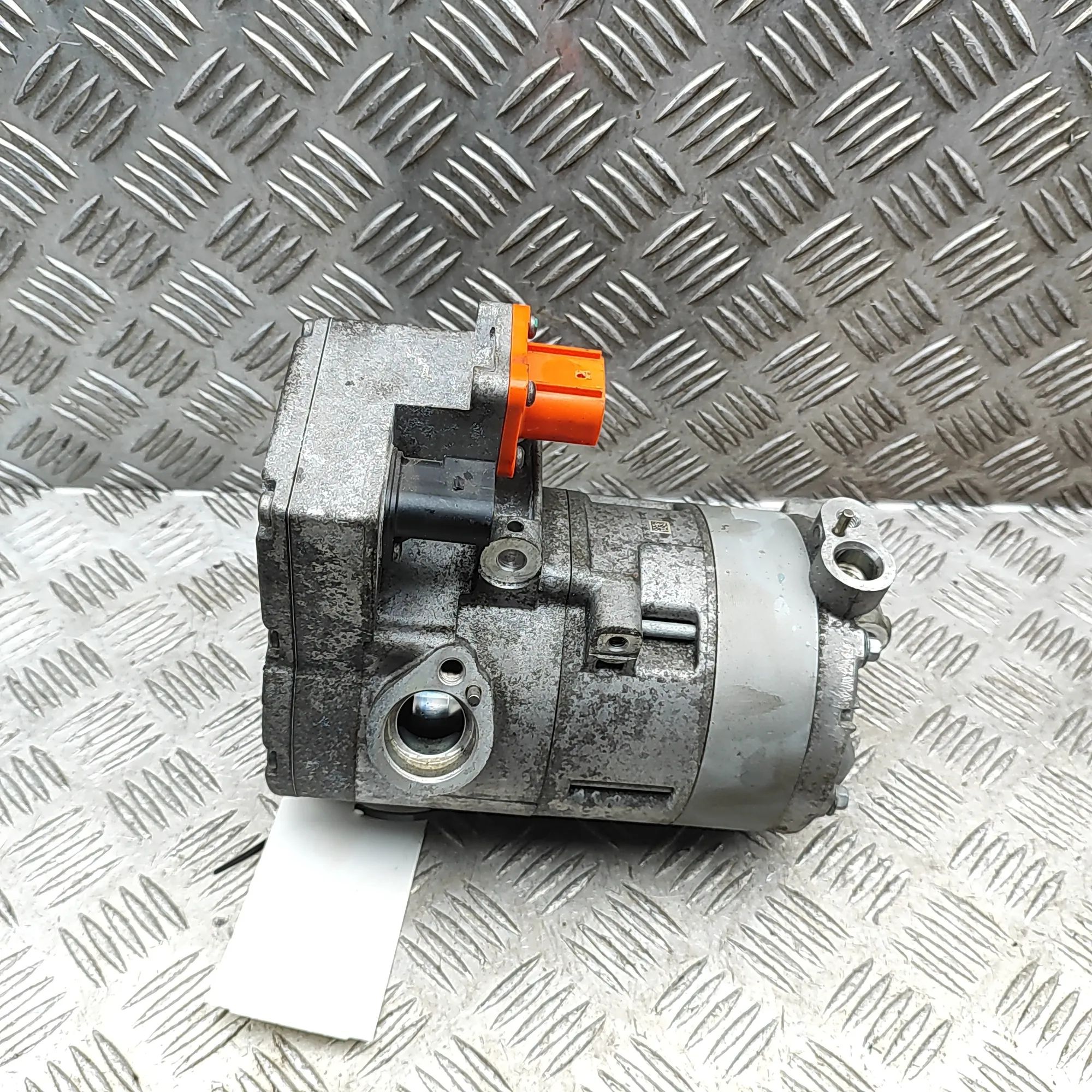 Volkswagen Tiguan Air Condition A/C Pump CA600F7PAB-02, 3GD816803A Air Condition A/C Pum...