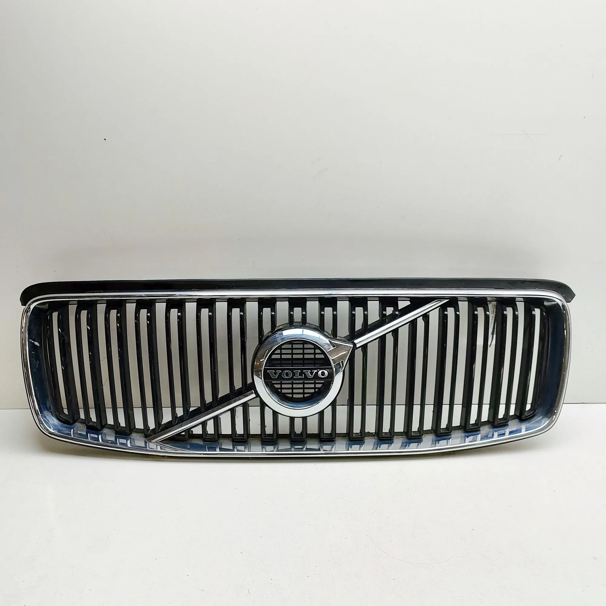 Volvo XC60 Radiator Grille 31383933, 31425932 Radiator Grille VOLVO XC60 (...