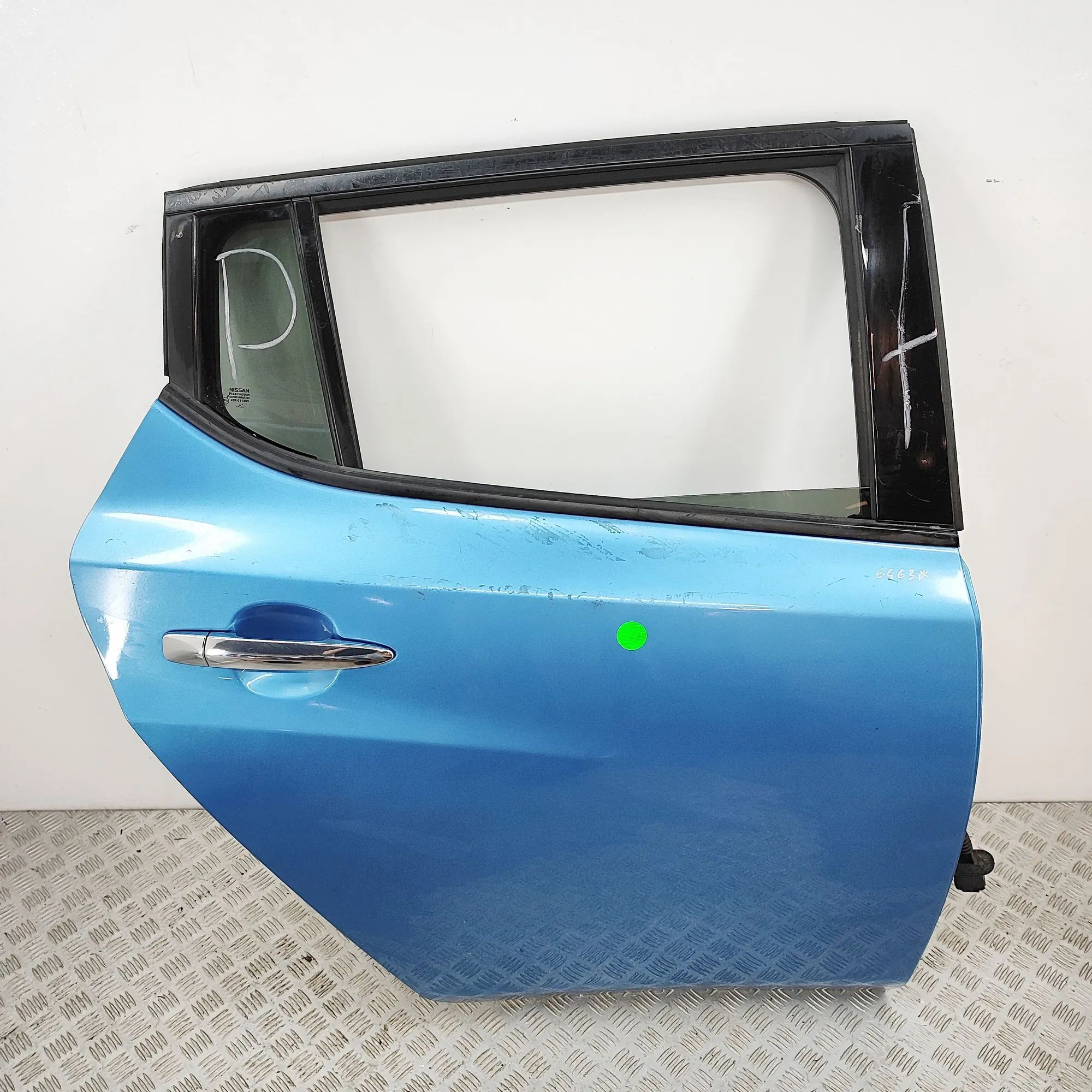 Nissan Leaf Rear Right Door H2100-5SLMB Rear Right Door NISSAN LEAF (ZE1) (...