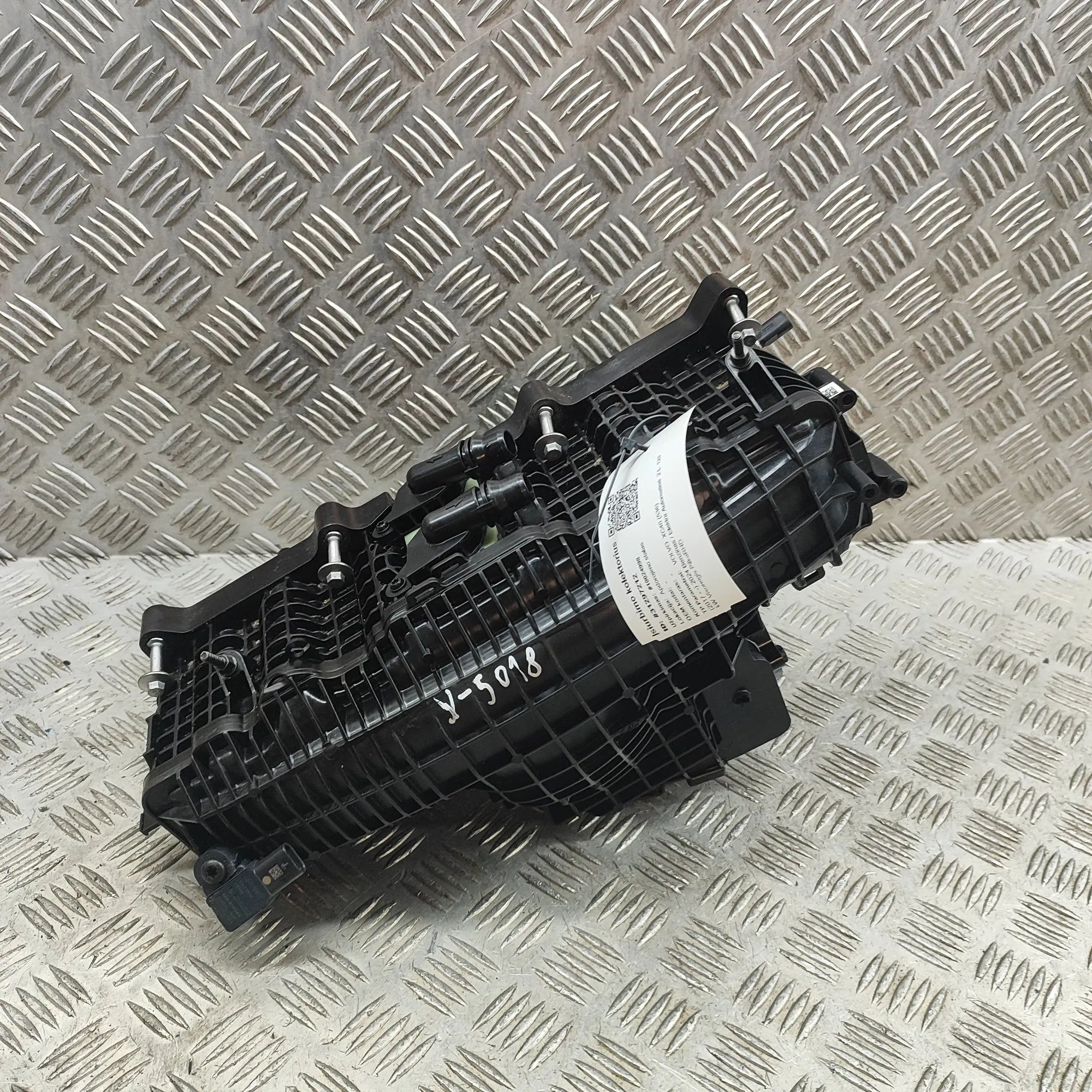 Volvo XC40 / EX40 intake manifold 31493966, 32397300 Intake Manifold VOLVO XC40 (...