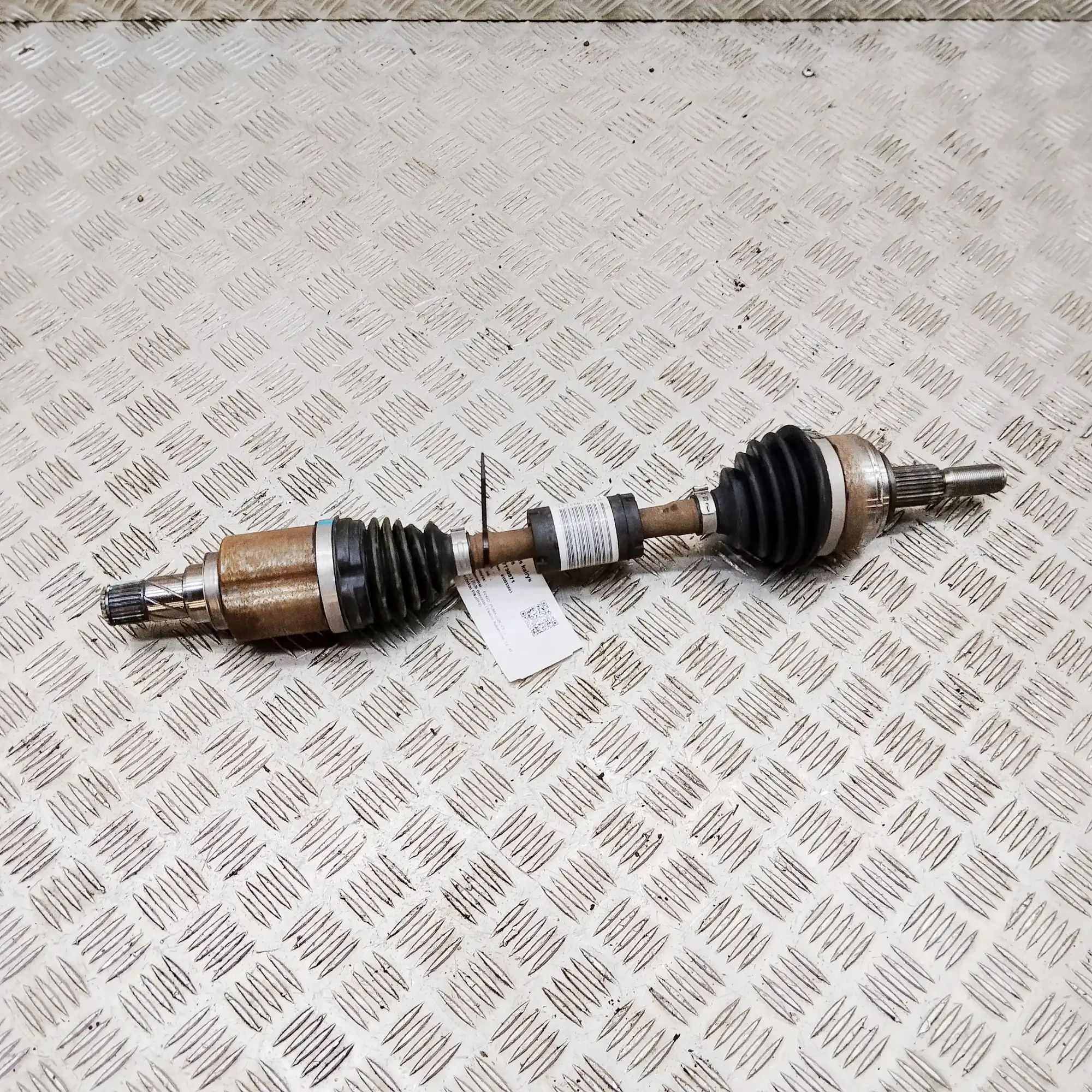 Ford Puma Front Left Driveshaft M1T6-3B437-FC Front Left Driveshaft FORD PUMA (...