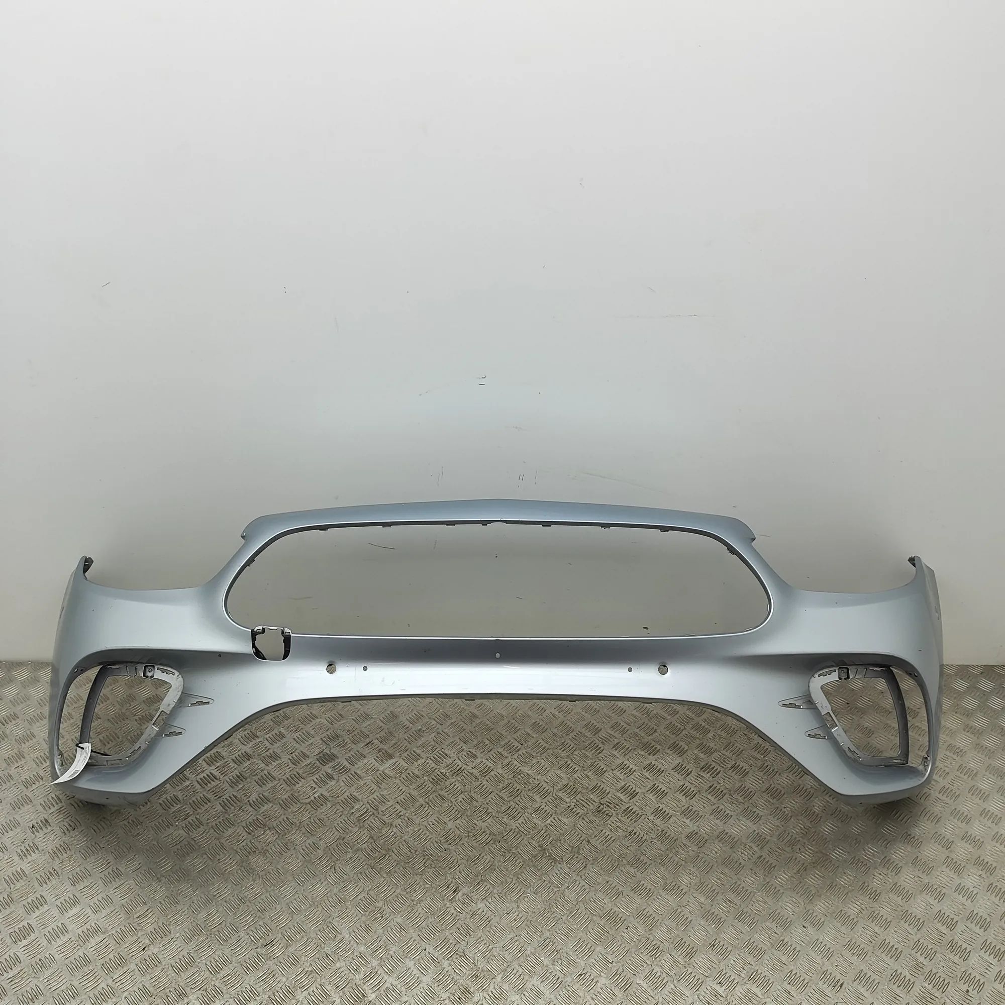 Mercedes-Benz A (W176) front bumper A2138857404 Front Bumper MERCEDES-BENZ E-CLASS ...