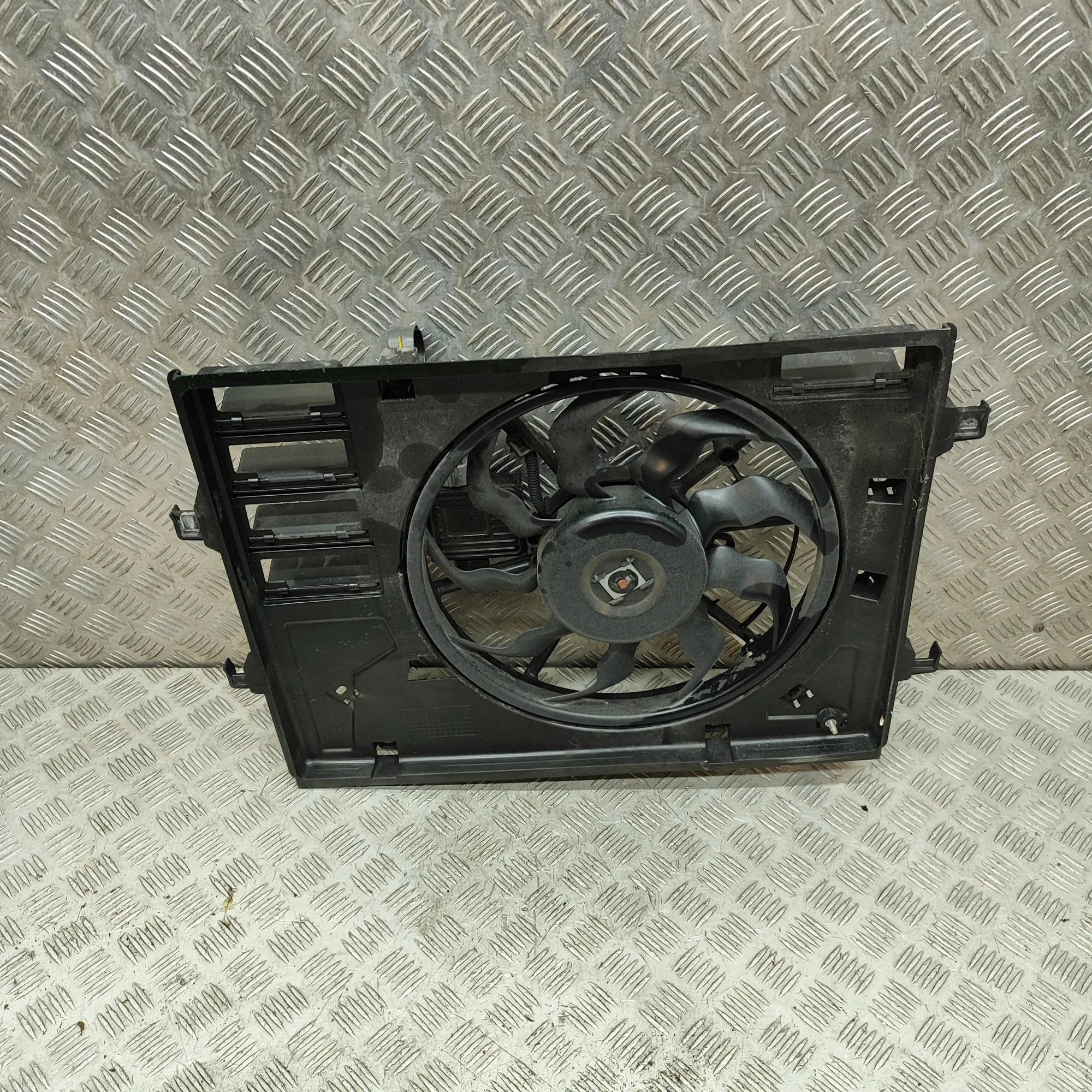 Mazda MX-5 Engine Cooling Fan Shroud K5244, VPEALF-14806-AD Engine Cooling Fan Shrou...