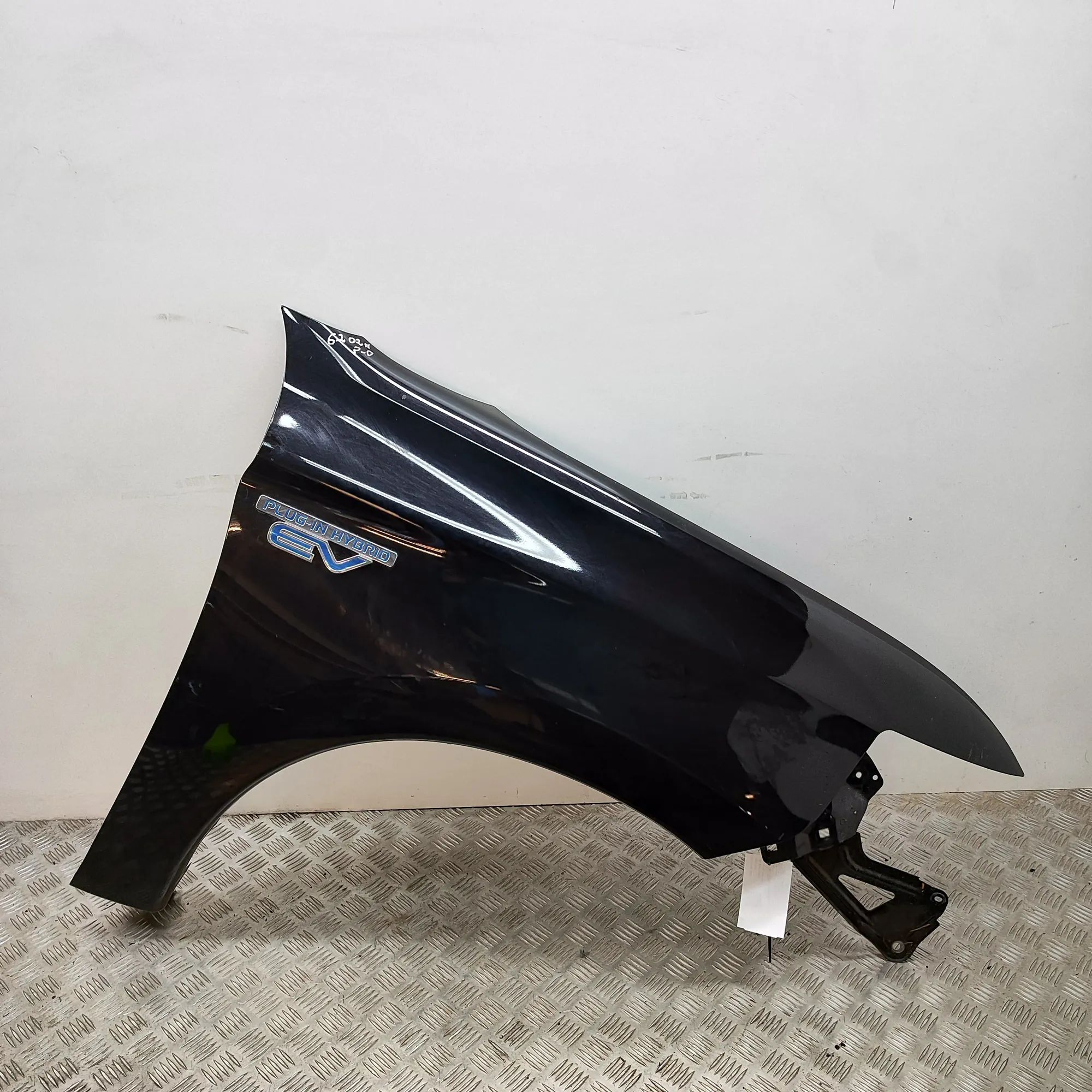 Mitsubishi Outlander Front Right Fender 5220L110 Front Right Fender MITSUBISHI OUTLANDE...