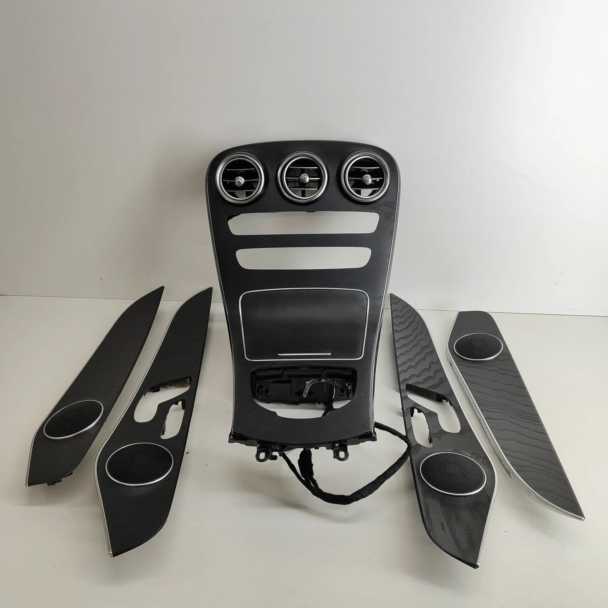 Mercedes-Benz GLC (X253) Interior Trim Strips Kit A2057202780, A2057202880, A2057307622, A2057307...