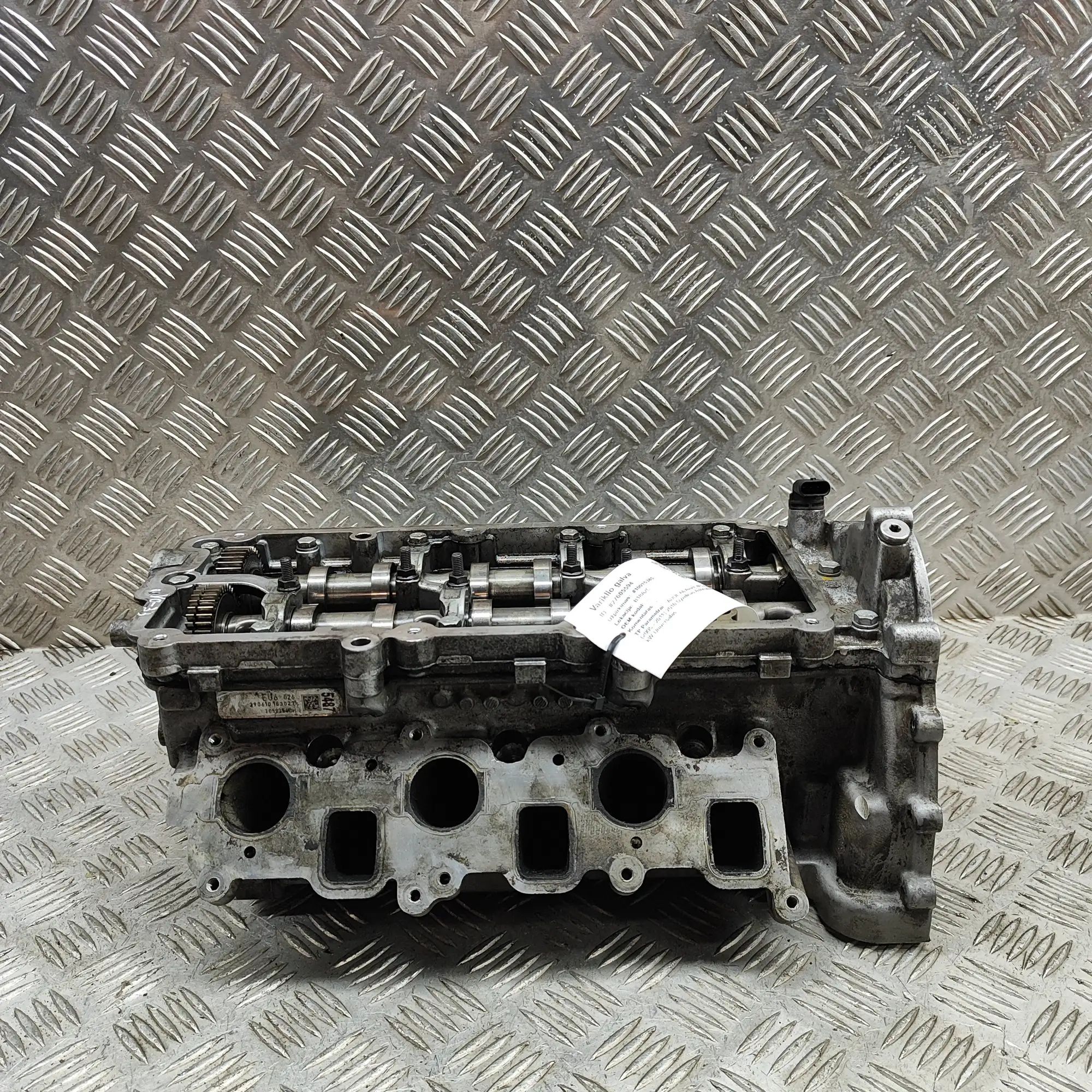 Audi A6 (C6) Engine Cylinder Head 1059354CH Engine Cylinder Head AUDI A6 (Avant 4...