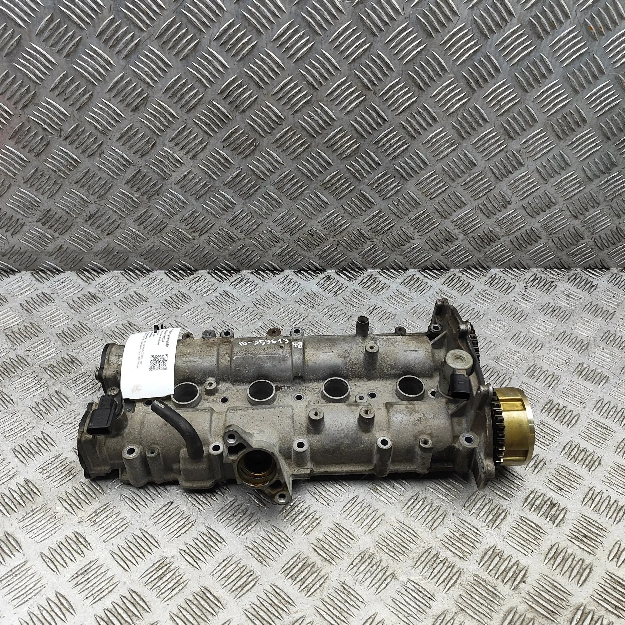 Volkswagen Scirocco Valve Cover 03C103475BC Valve Cover VW SCIROCCO (137, 138) ...