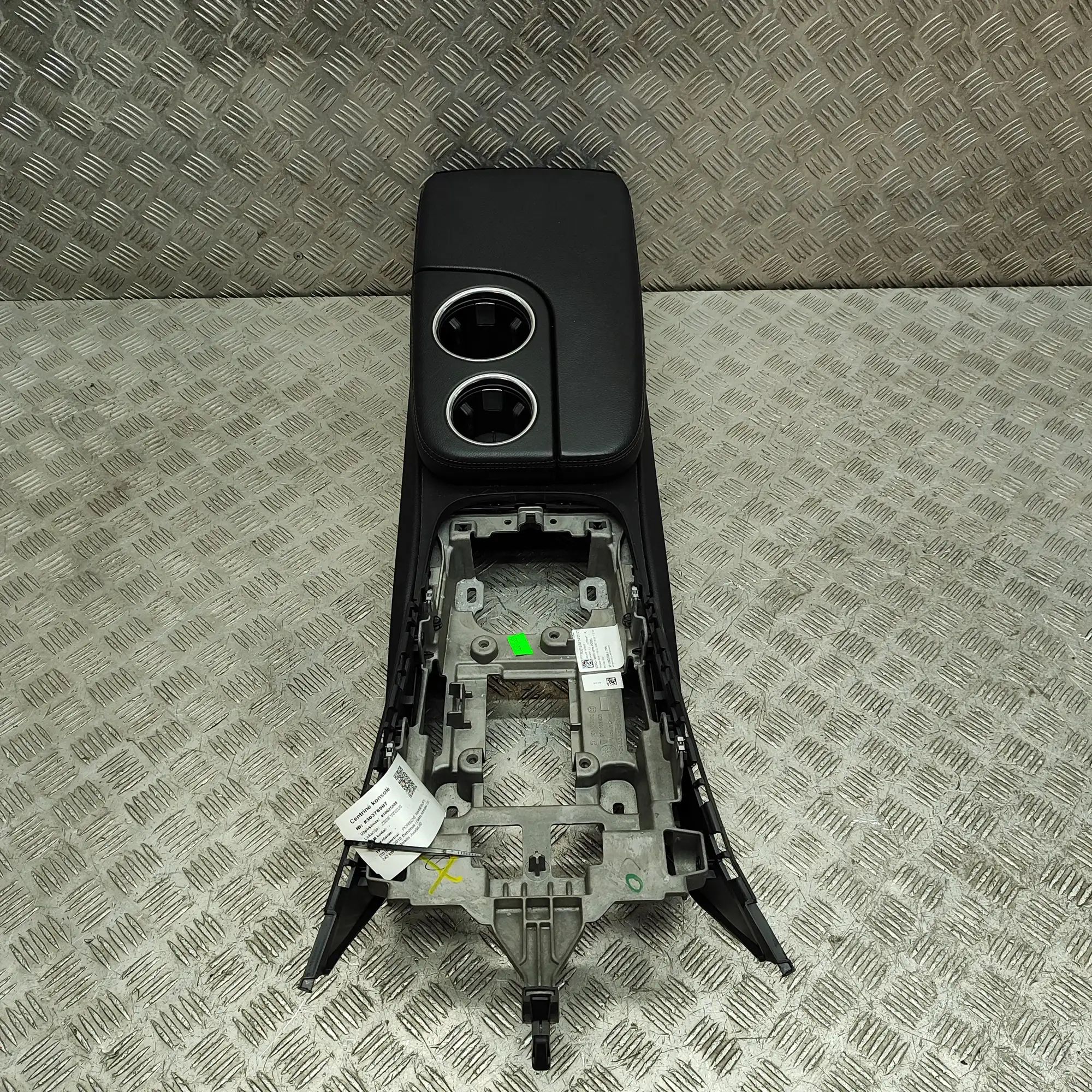Porsche Panamera center console 971.858.403, 971863239J, 971.863.239.J, 9718584...