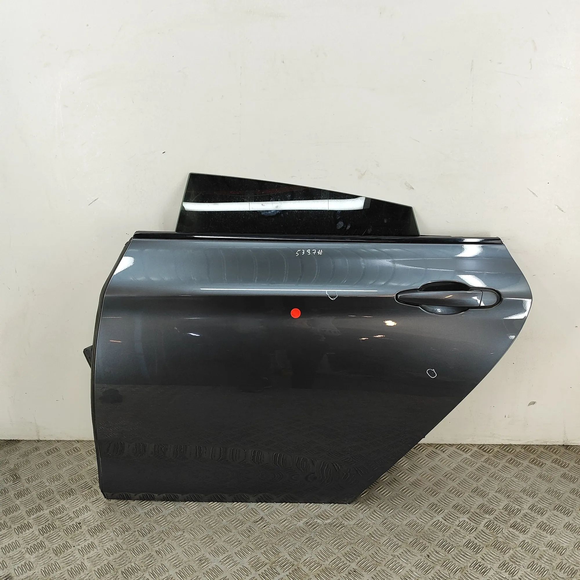 BMW 3 (F30 / F31) Rear Left Door 9631845 Rear Left Door BMW 3 SERIES (Gran Turis...