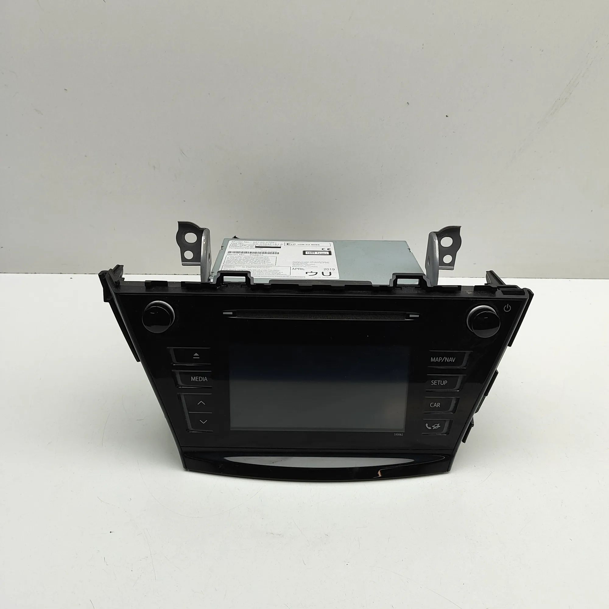 Toyota Prius+ Music Navi CD Radio Player Head Unit CV-VS04F1AJA, 86140-47221 Music Navi CD Radio P...