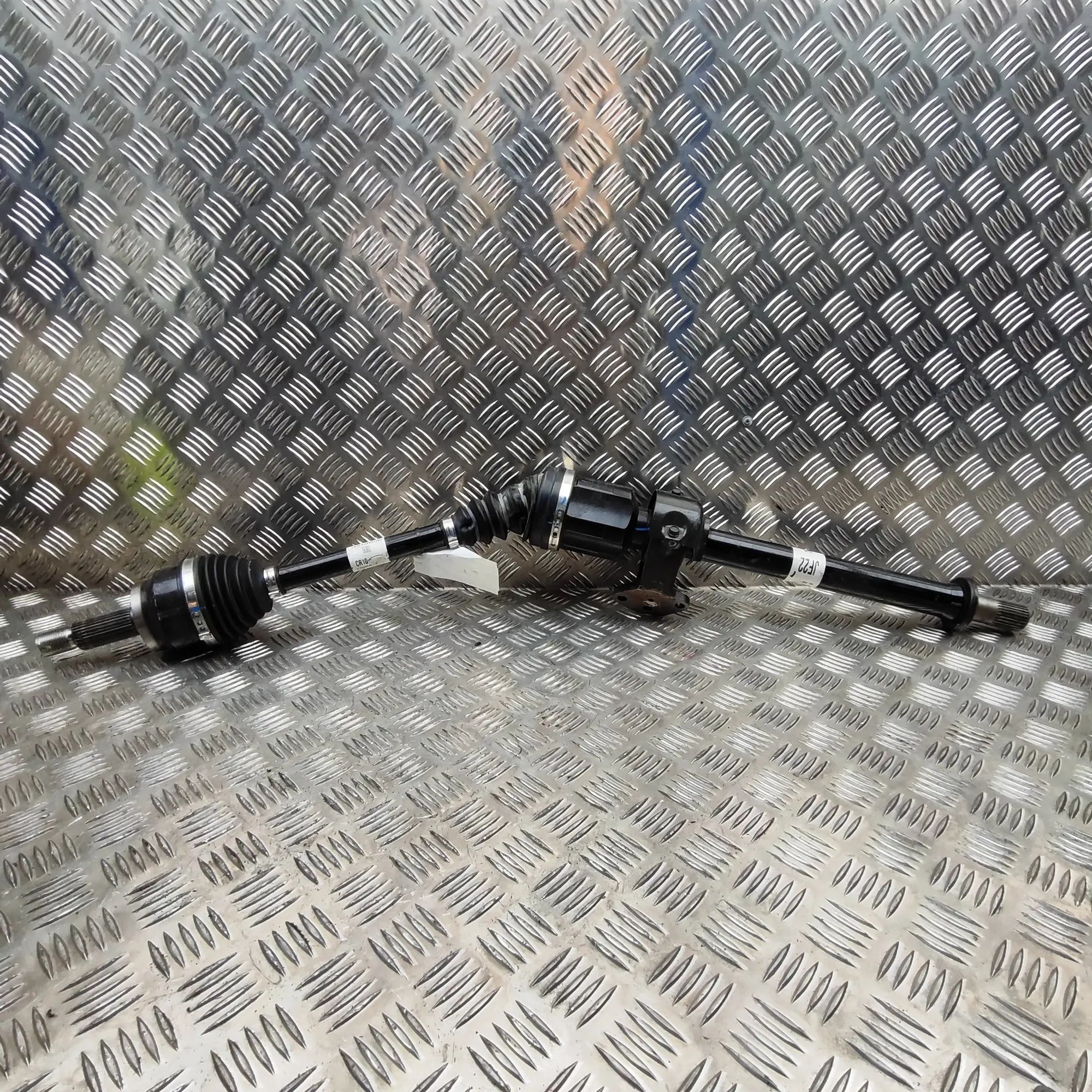 Kia Sportage Front Right Driveshaft 49560-P0220, 49501-CZ100 Front Right Driveshaft...
