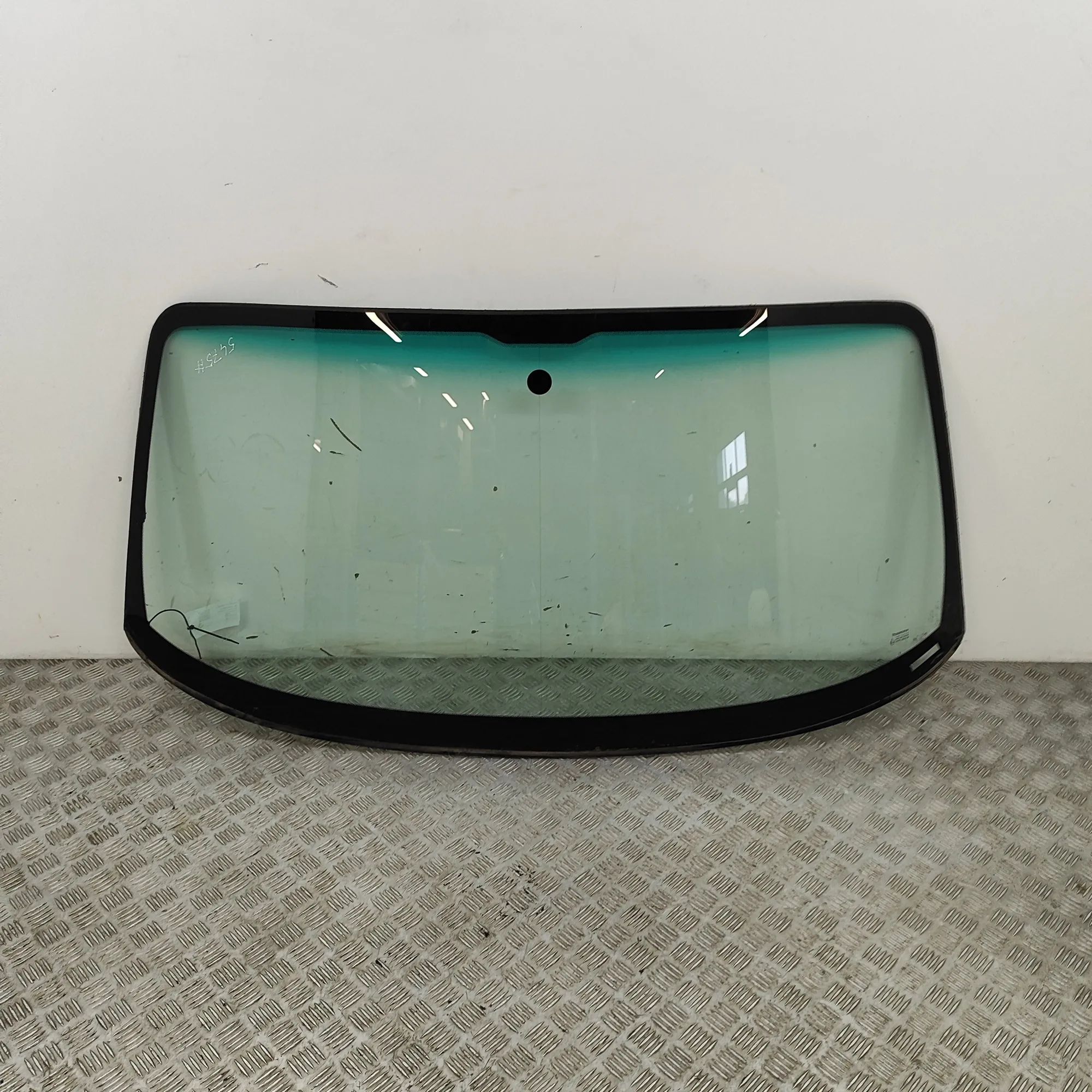 Porsche Boxster (986) Front Windshield 98654190102 Front Windshield PORSCHE BOXSTER (9...
