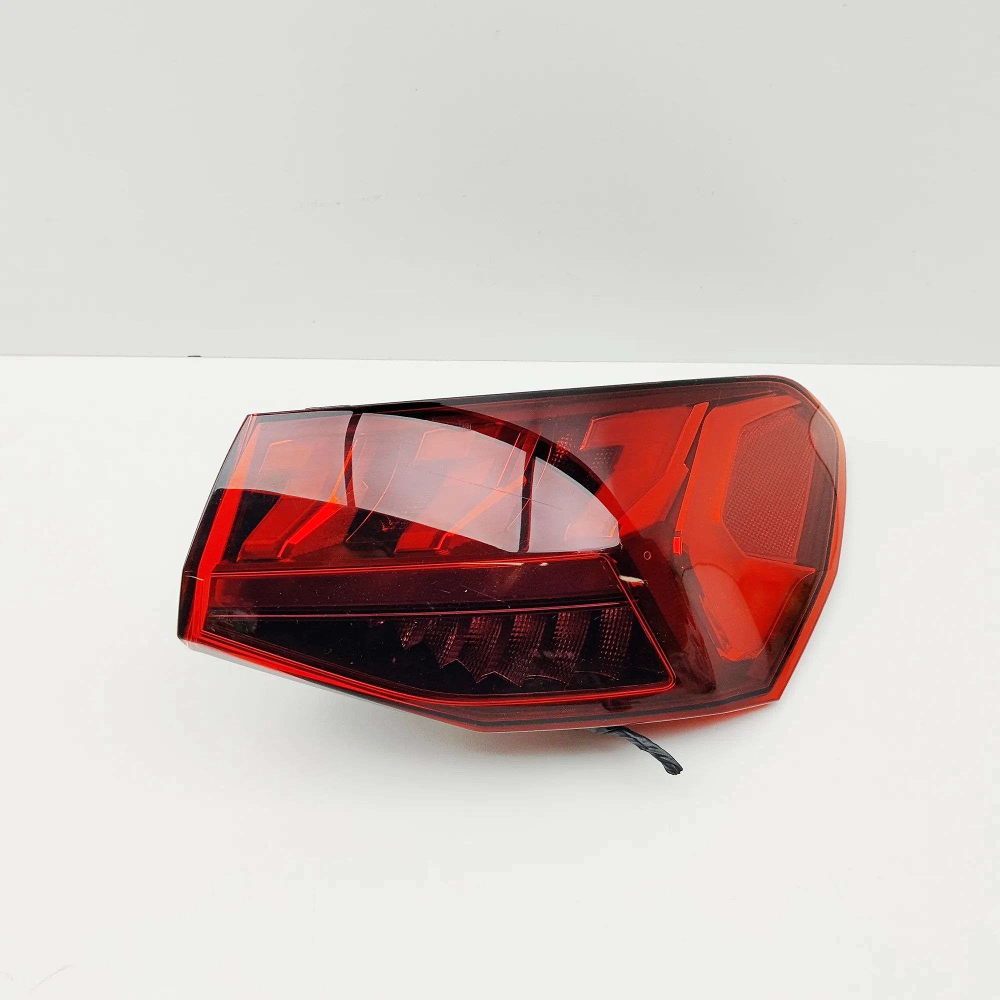 Audi A3 (8Y)  Rear Right Tail Light 8Y0945208 Rear Right Tail Light AUDI A3 (Sportb...