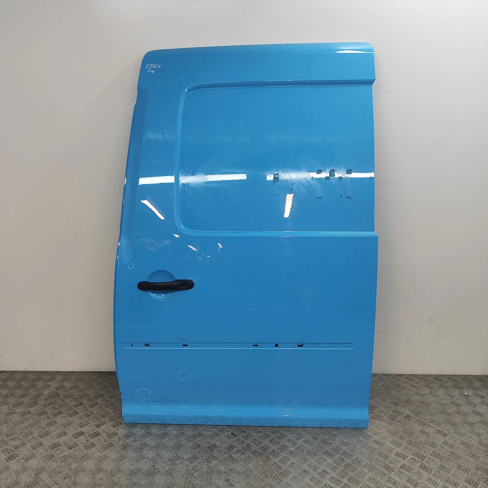 Volkswagen Caddy (2K) Left Side Sliding Door 2K3843107B Left Side Sliding Door VW CADDY (IV ...