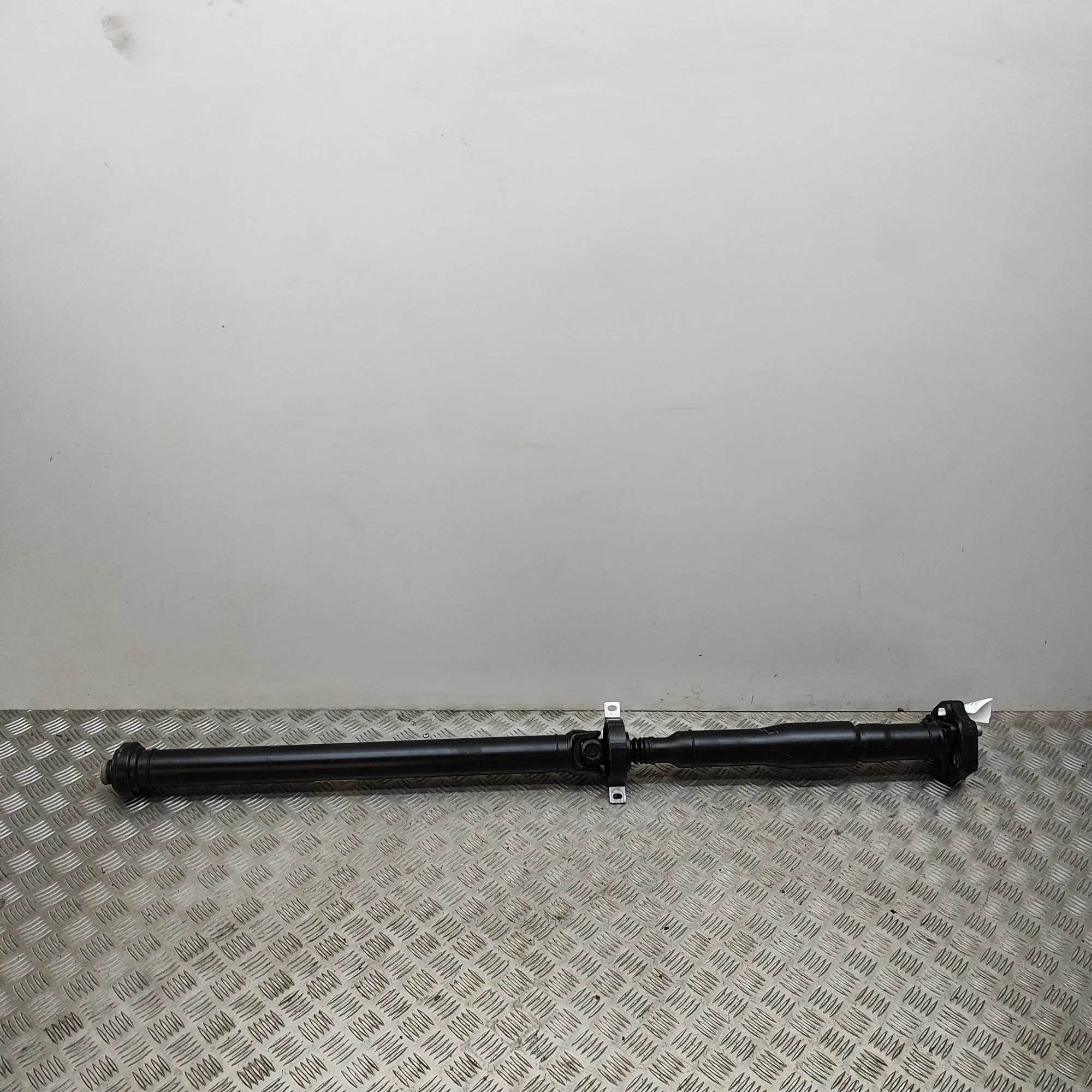 BMW X6 (G06) Propshaft Cardan 8849993 Propshaft Cardan BMW X6G06 (2019-...)

...