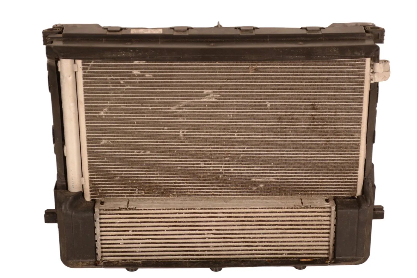 BMW 5 (G30 / G31) Cooling Radiator Pack 8686163, 8472281, 8472266, 17118472281, 1742847...