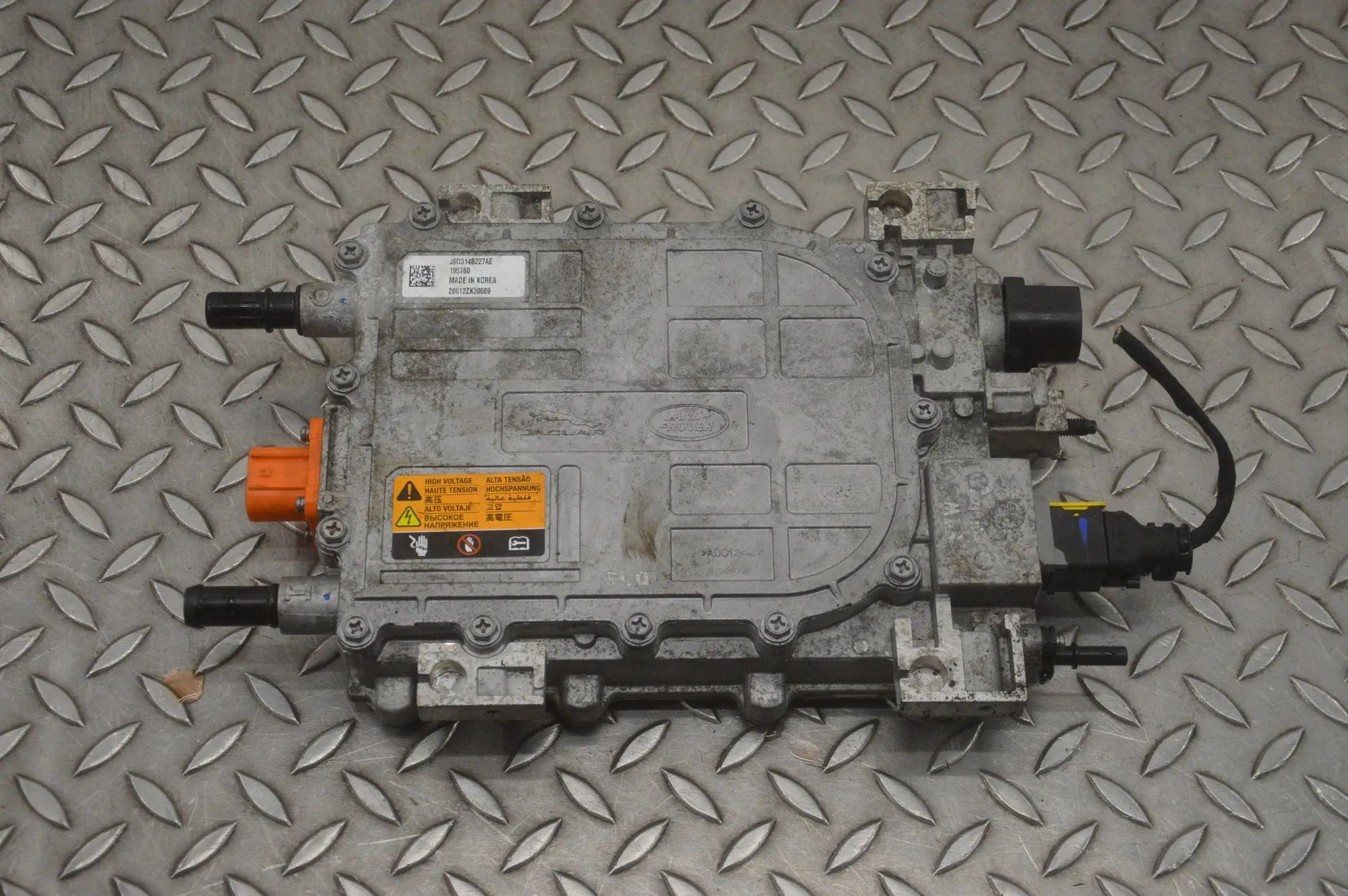 Jaguar I-Pace инвертор J9D3-14B227-AE Inverter JAGUAR I-PACE (X590) (2...