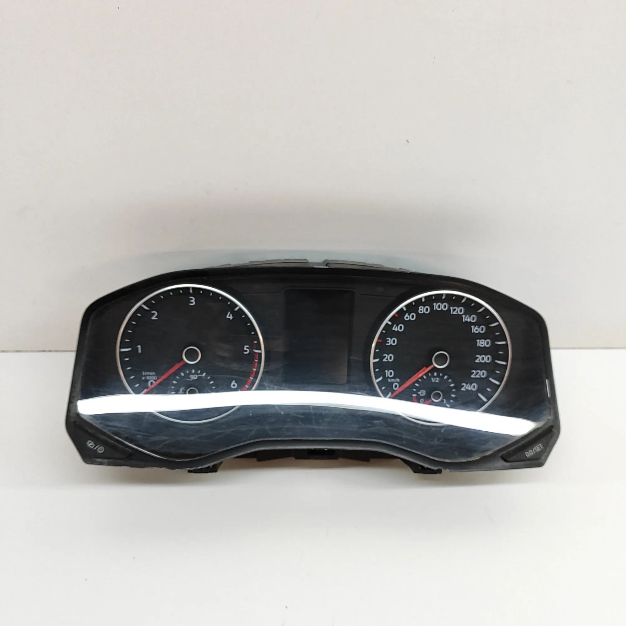 Volkswagen Amarok Instrument Cluster Speedometer A2C99470801, 2H6920873A Instrument Cluster Spee...