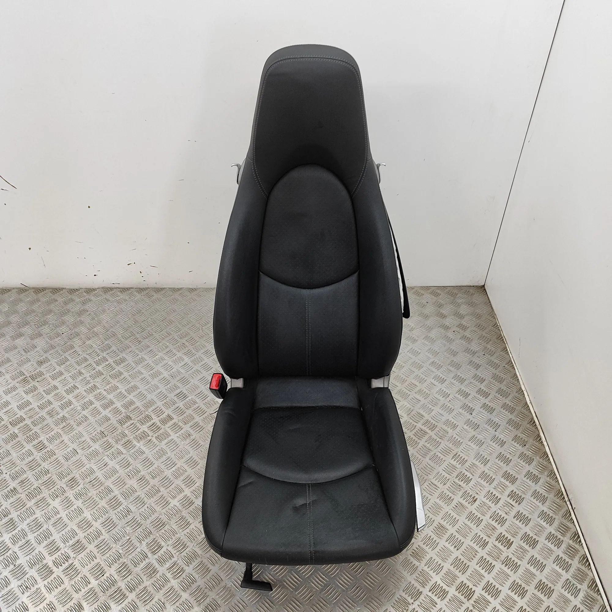 Porsche Boxster (987) Front Left Seat 98752130304 Front Left Seat PORSCHE BOXSTER (98...