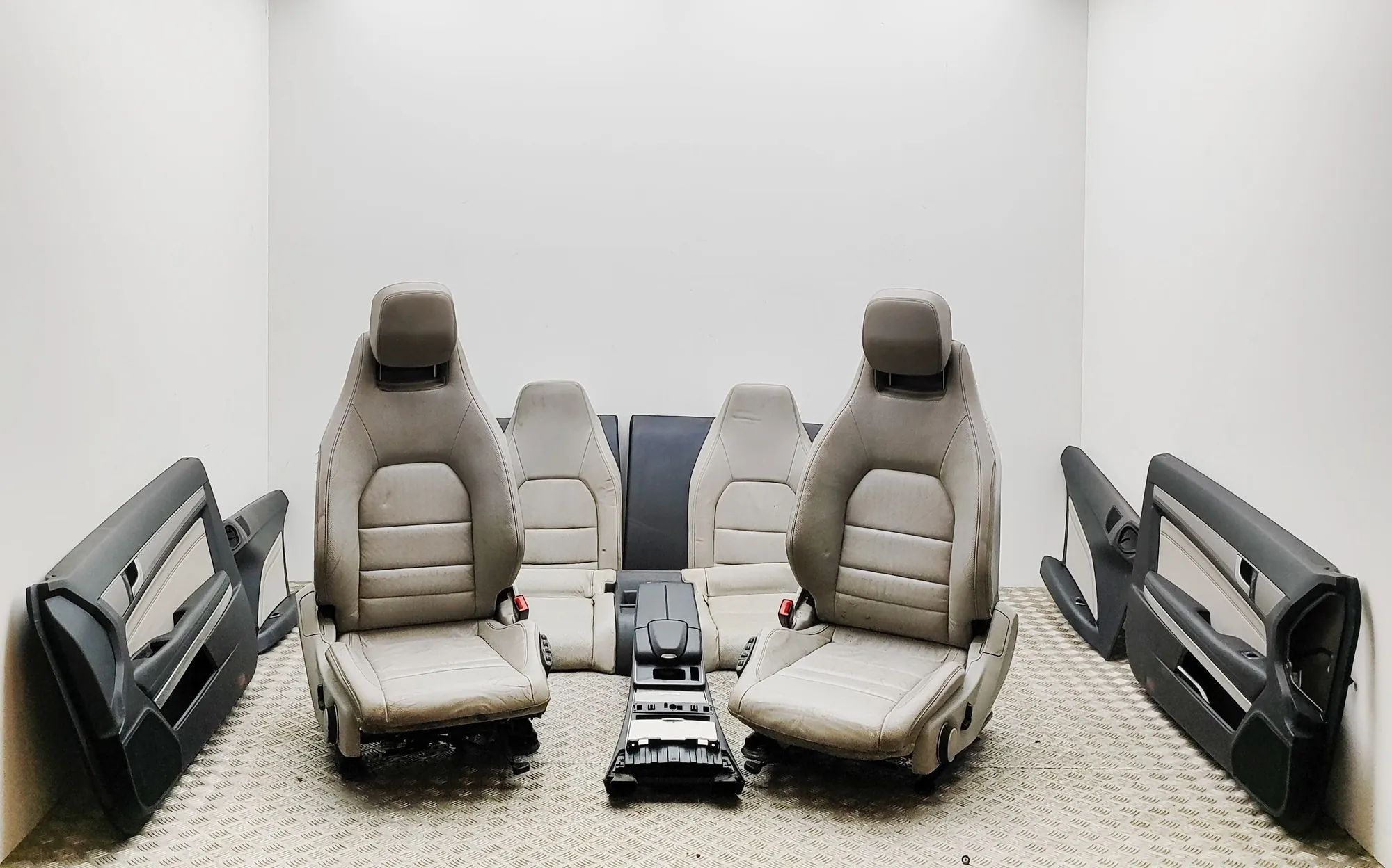 Mercedes-Benz S Coupe (C217) Interior Seats W/ Door Cards Kit A2077203270, A2076908825, A2077203170 Interior ...