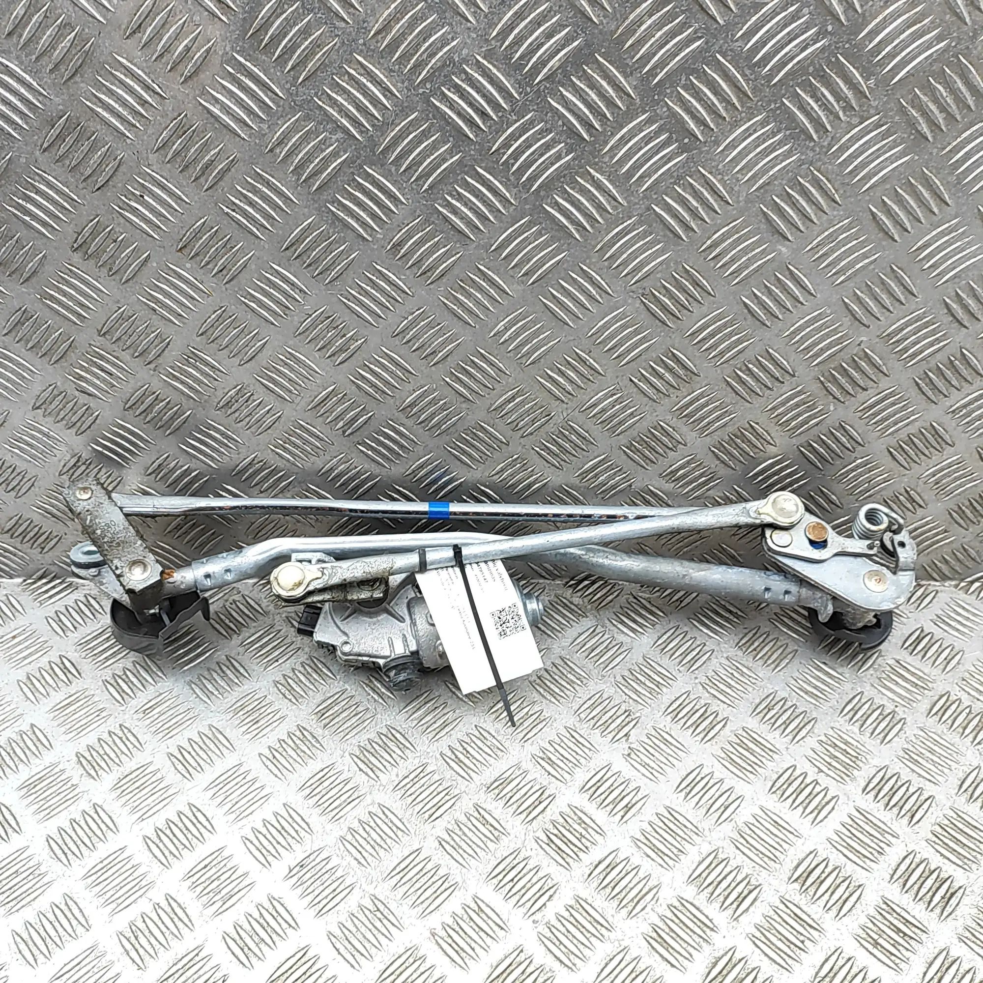 Lexus GS Front Windshield Wiper Mechanism 159300-6820, 85110-30710 Front Windshield Wiper...