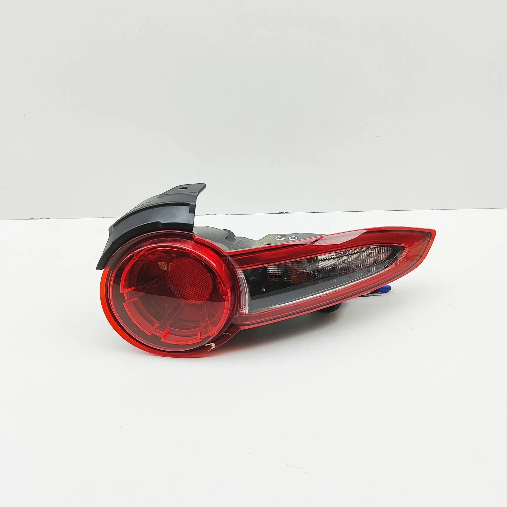 Mazda MX-5 Rear Right Tail Light N243-51-150, N243-51150 Rear Right Tail Light M...