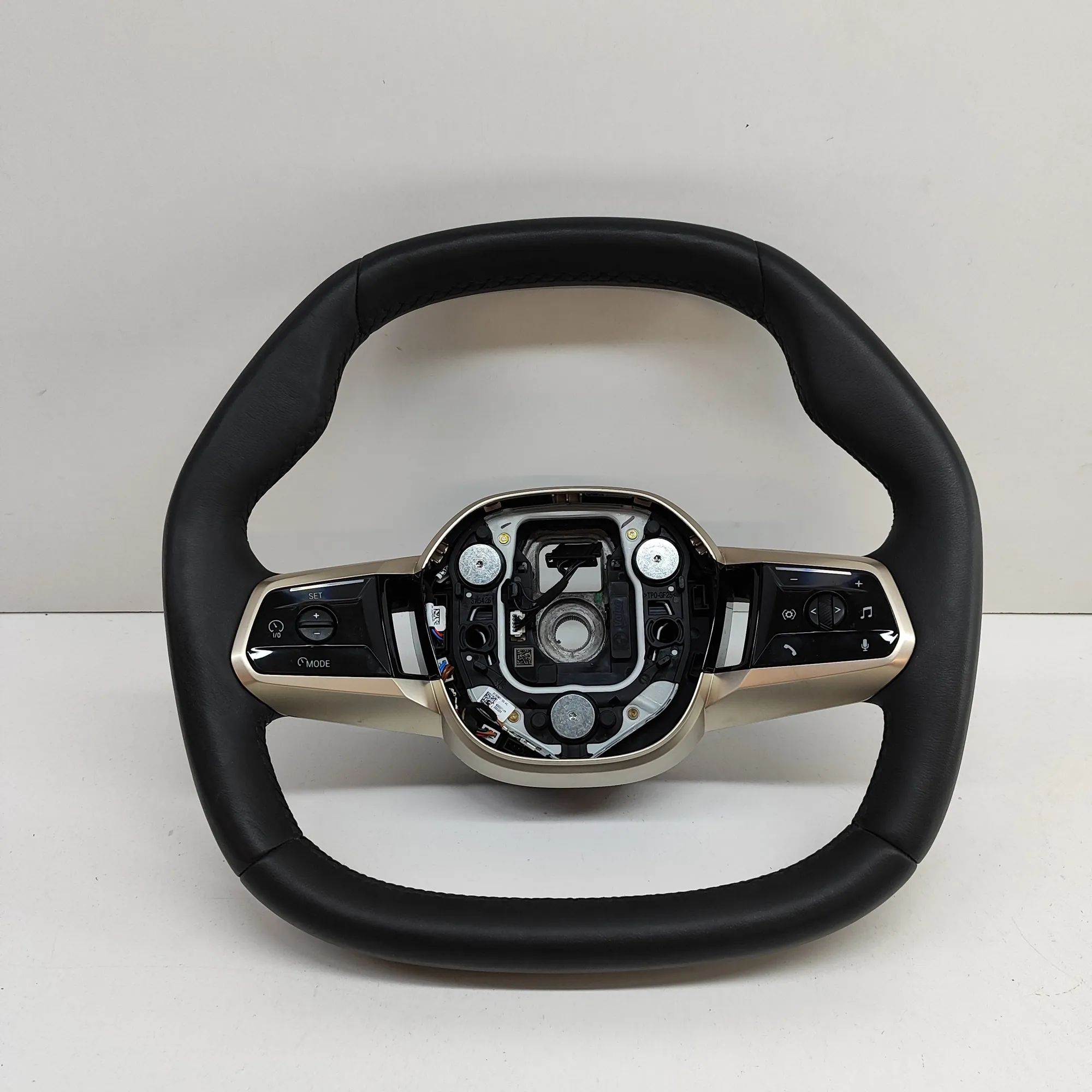 BMW iX (I20) steering wheel 5A2A413 Steering Wheel BMW IX (I20) (2021-...)
...