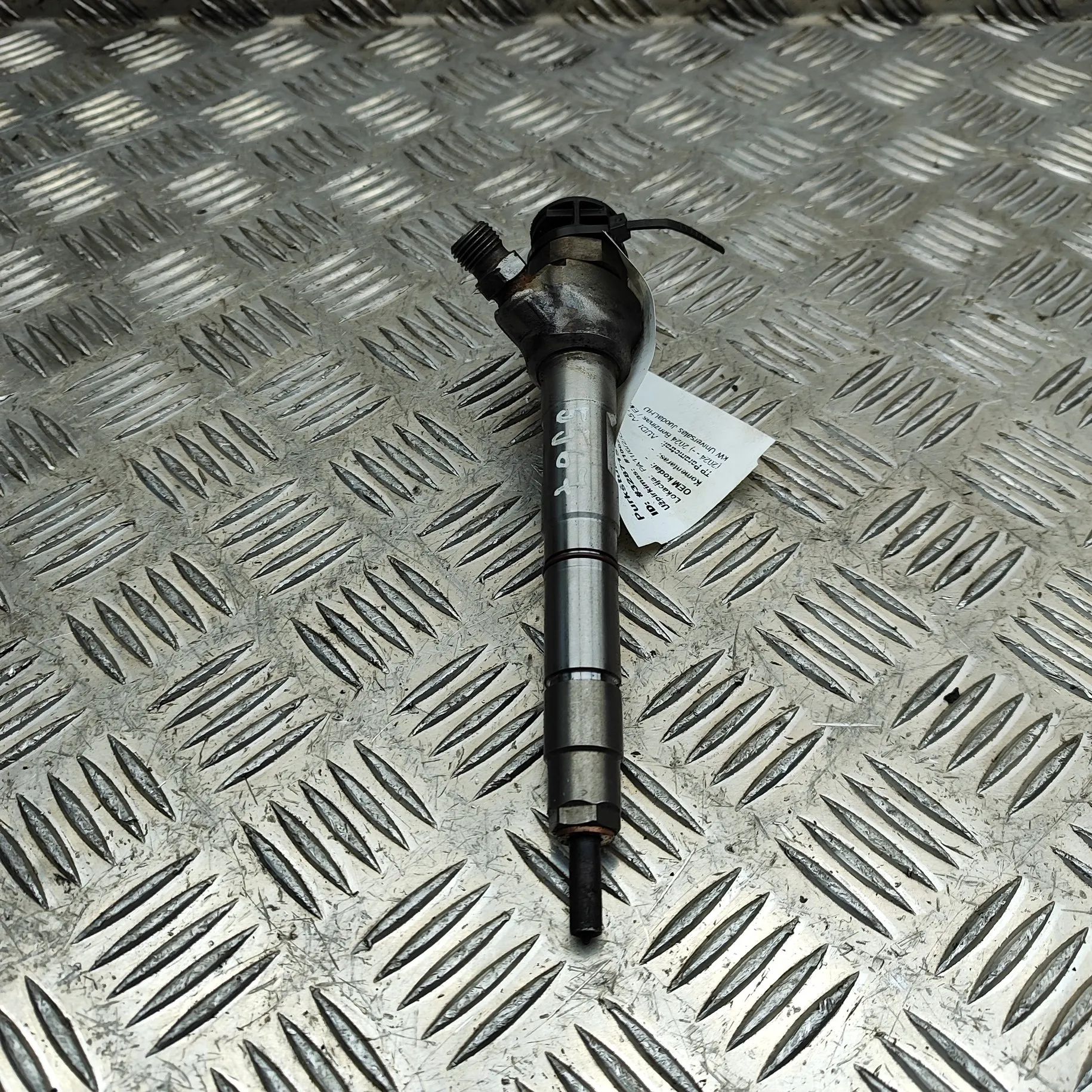 Audi A5 (B10) Fuel Injector 0445111223, 05L130277R Fuel Injector AUDI A5 (A...