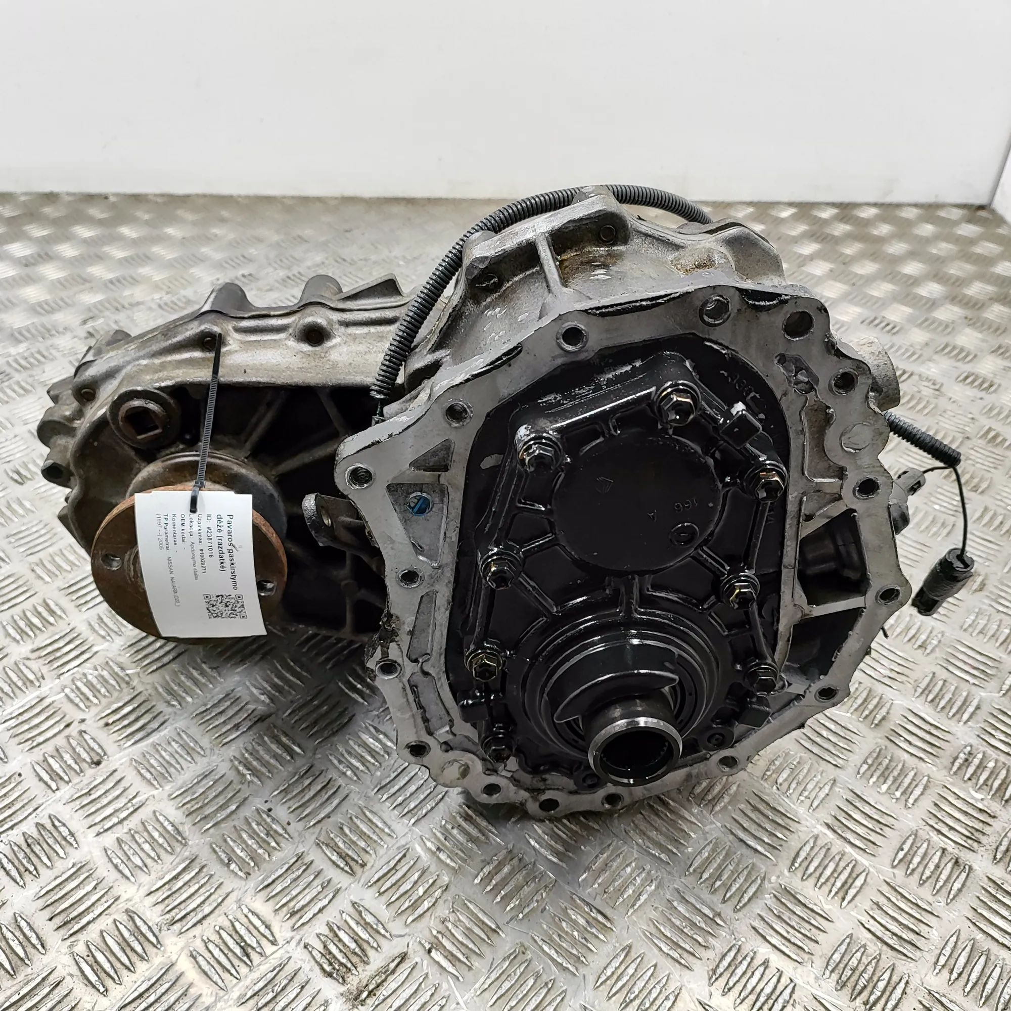 Nissan Navara (D40) Transfer box 33102-41G02, 33107-33G11, 33105-33G10 Transfer ...