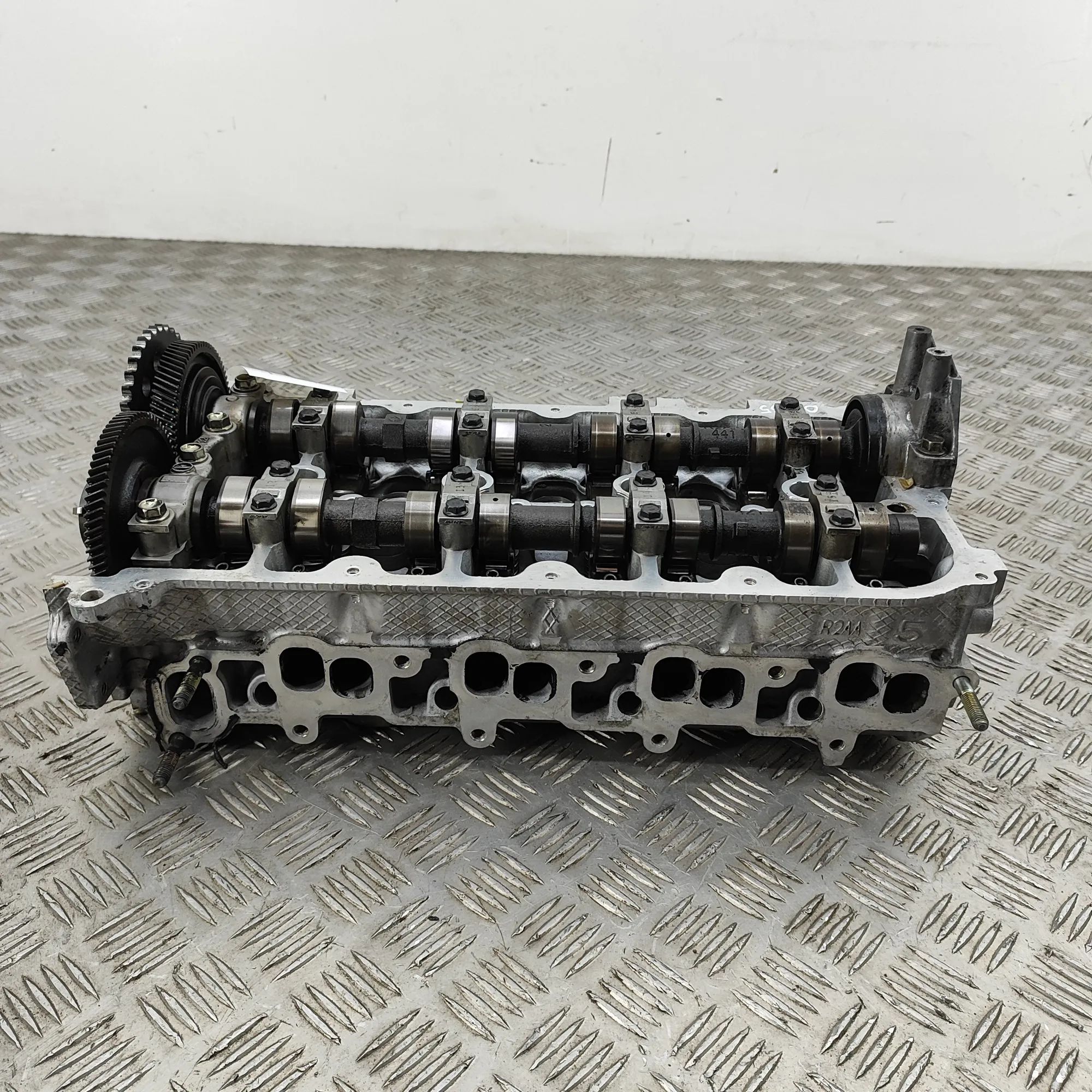 Mazda 6 (GH) Engine Cylinder Head R2AA-10-100 Engine Cylinder Head MAZDA 6 (Sedan...