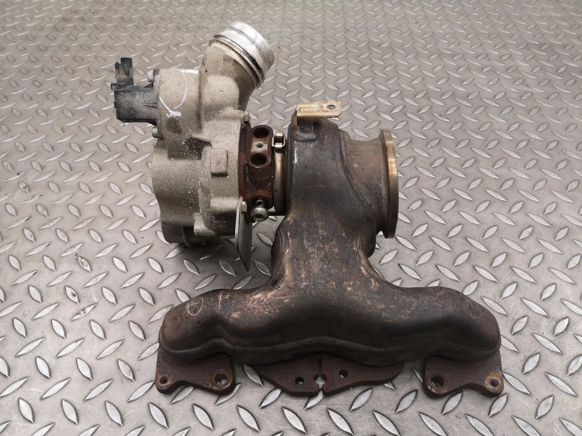 Volvo XC60 Turbocharger 58041014892, 53041015448, 31459841 Turbocharger...