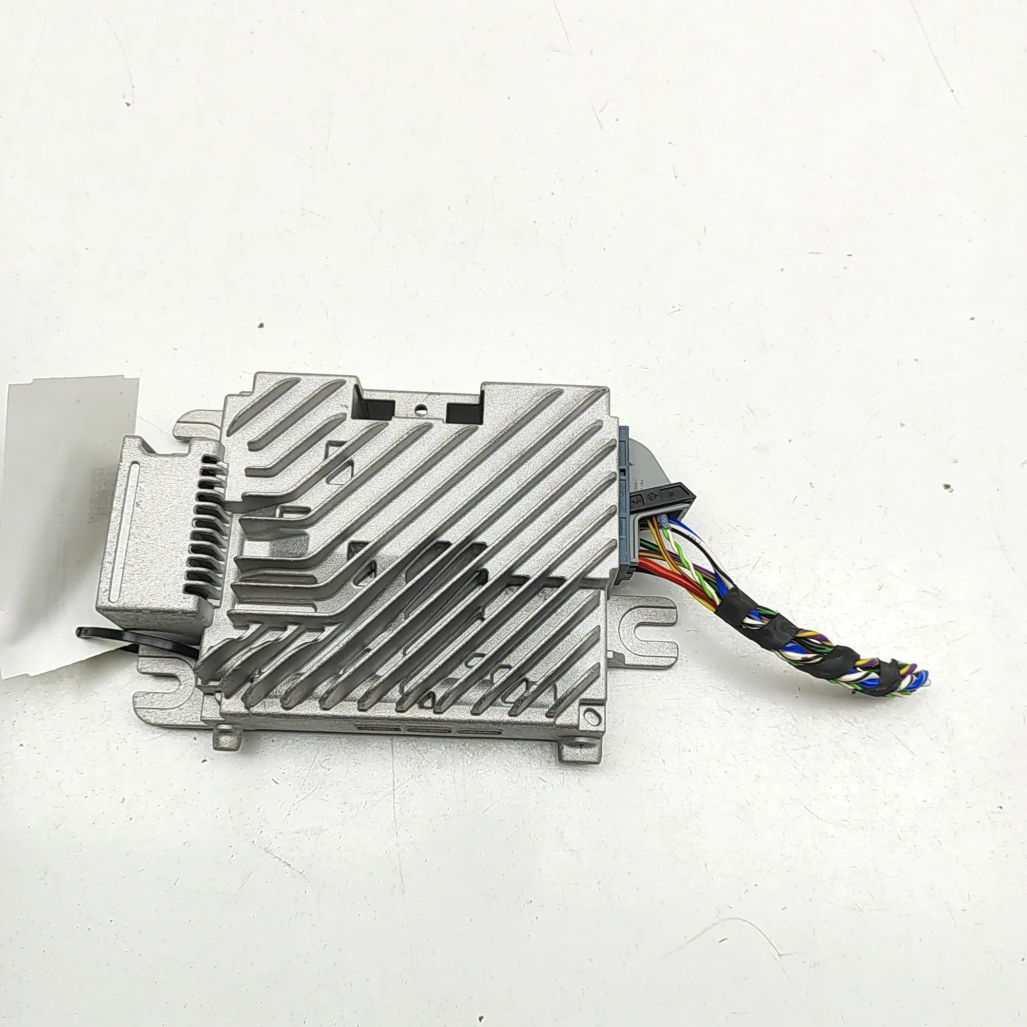 BMW X6 (G06) Sound amplifier 9832609 Sound Amplifier BMW X6G06 (2019-...)

P...